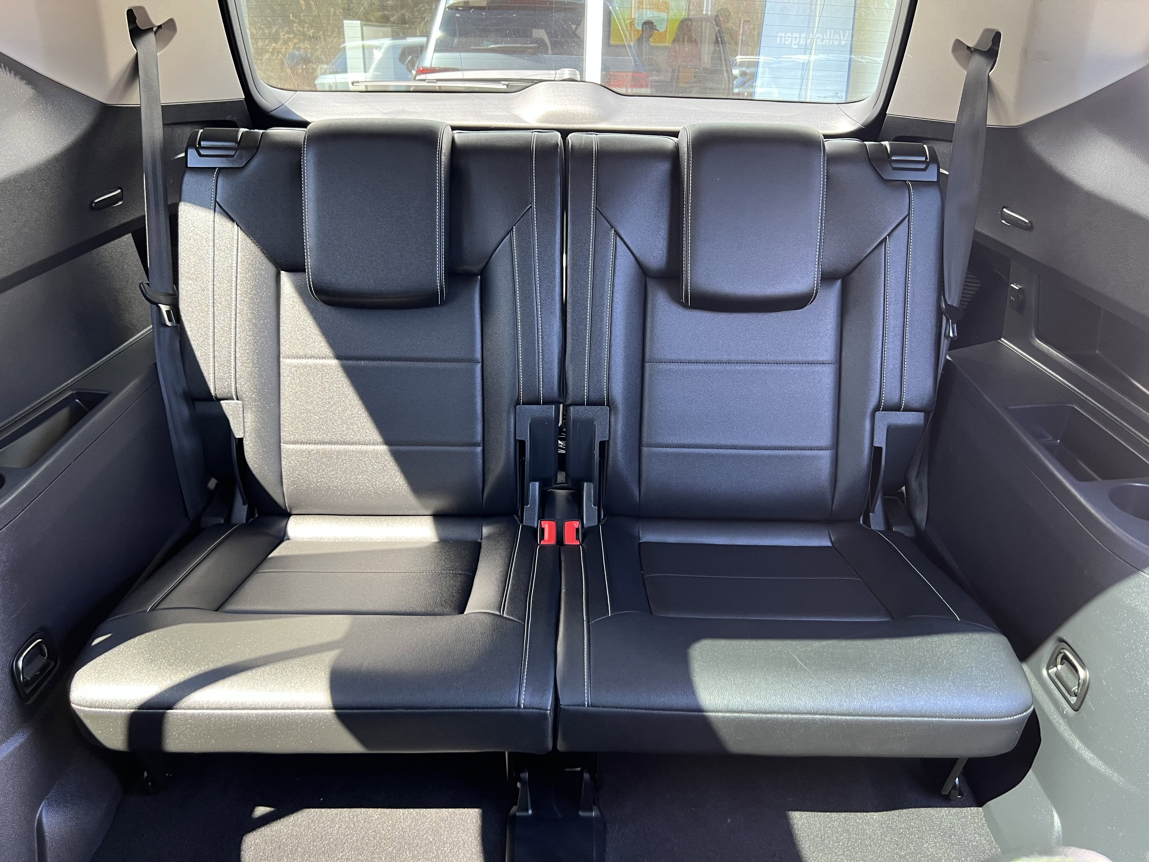 2023 Volkswagen Atlas 3.6L V6 SEL R-Line Black