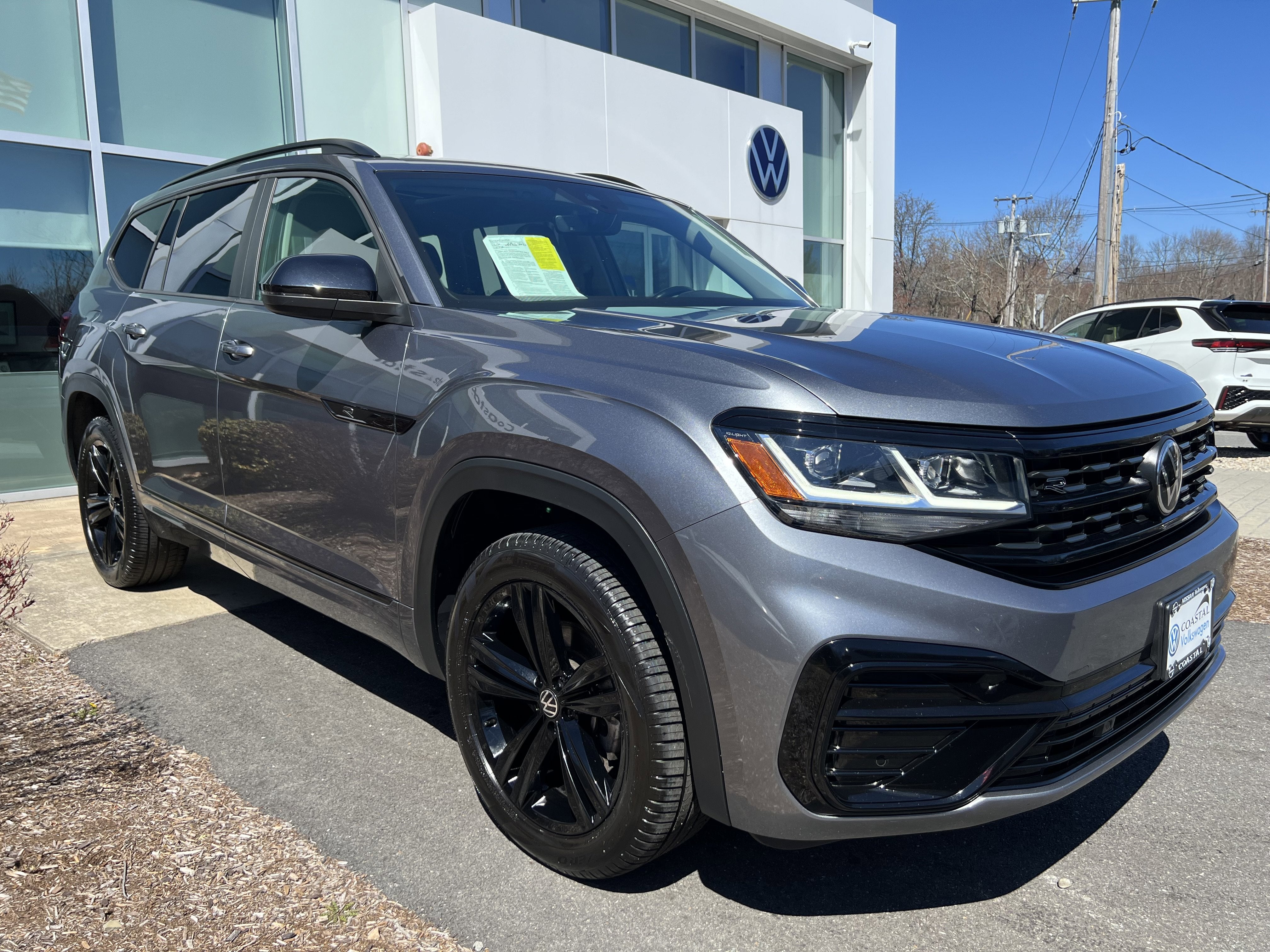 2023 Volkswagen Atlas 3.6L V6 SEL R-Line Black
