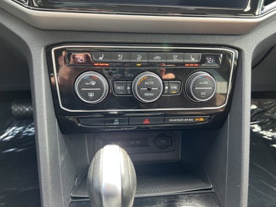 2021 Volkswagen Atlas 3.6L V6 SEL Premium