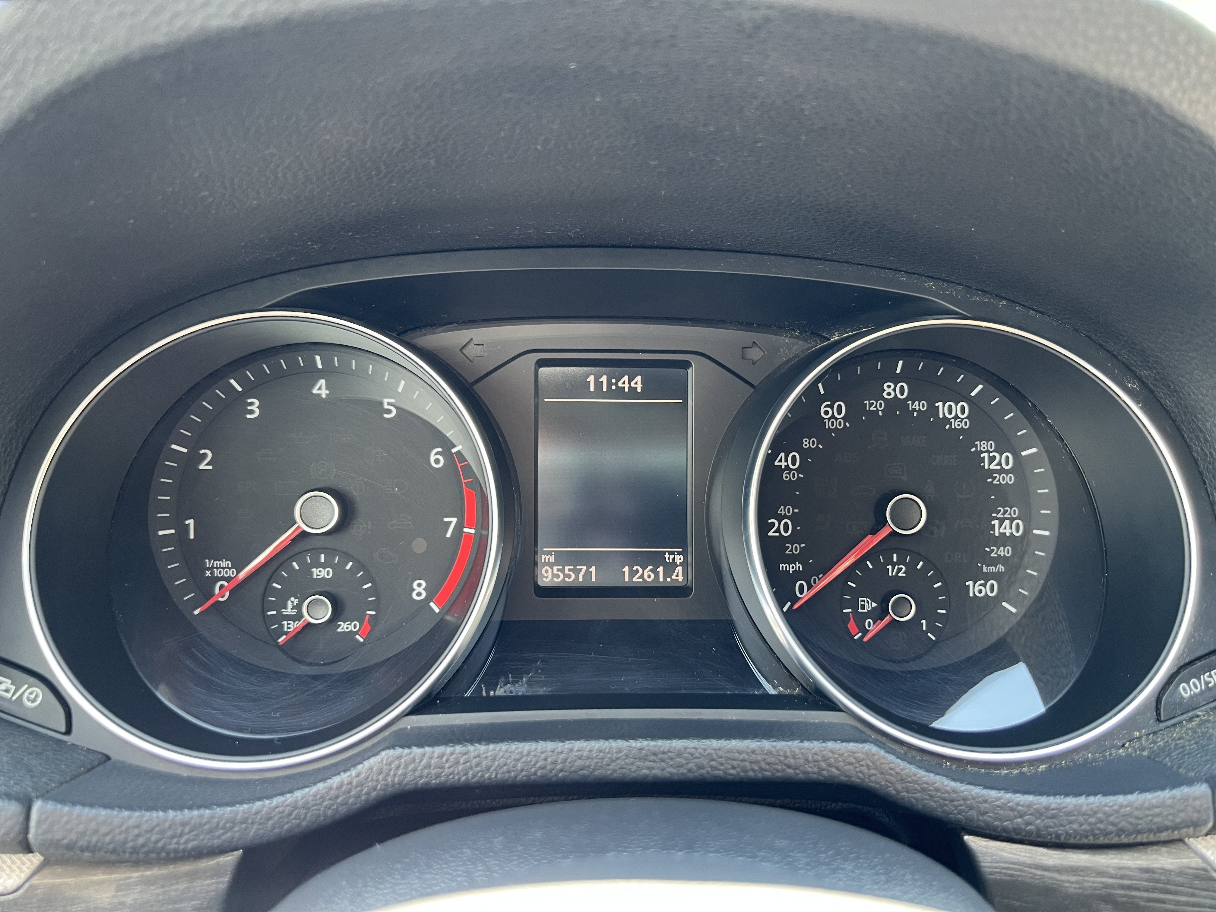 2017 Volkswagen Passat 1.8T SE