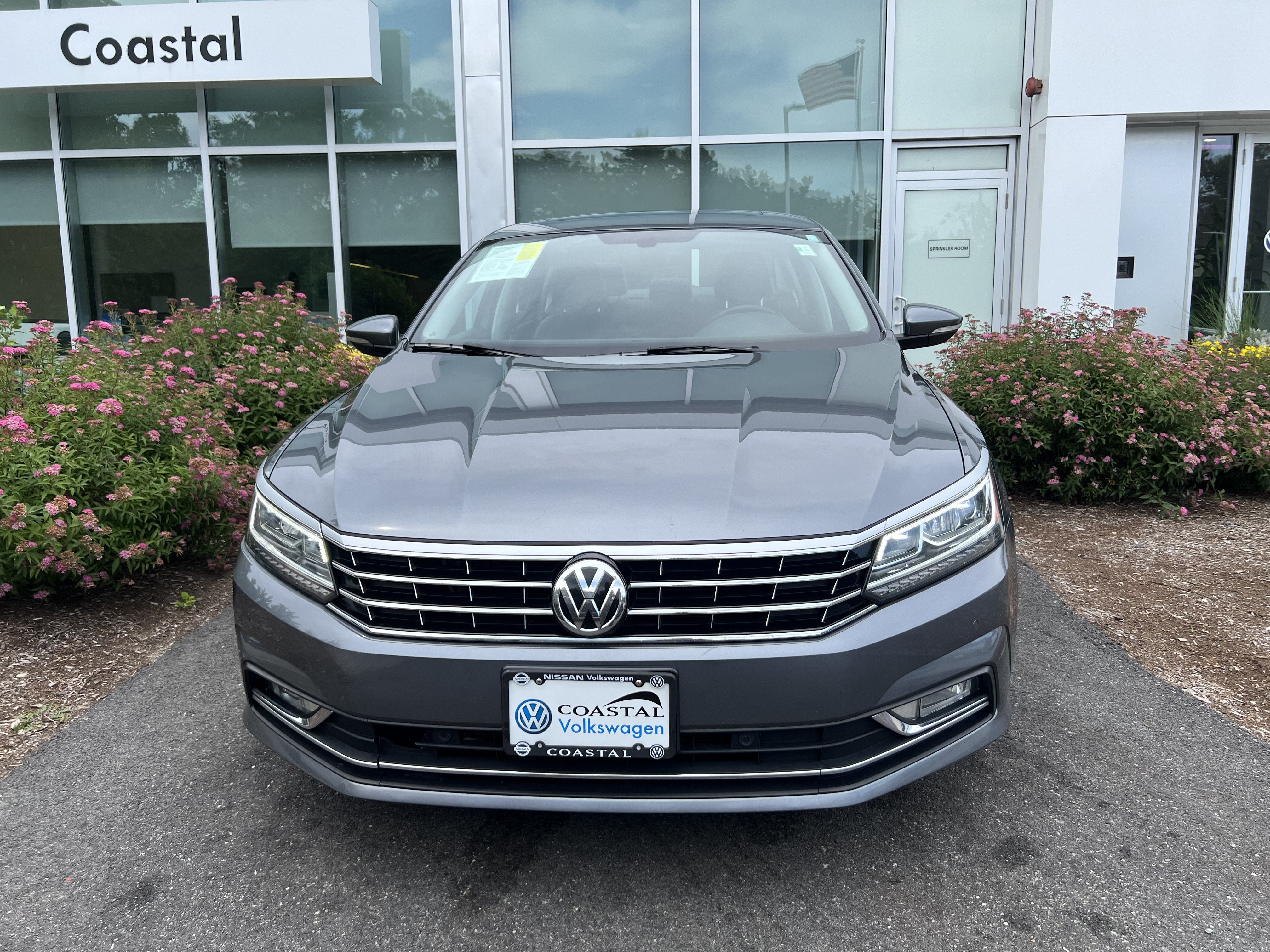 2017 Volkswagen Passat 1.8T SE w/Technology