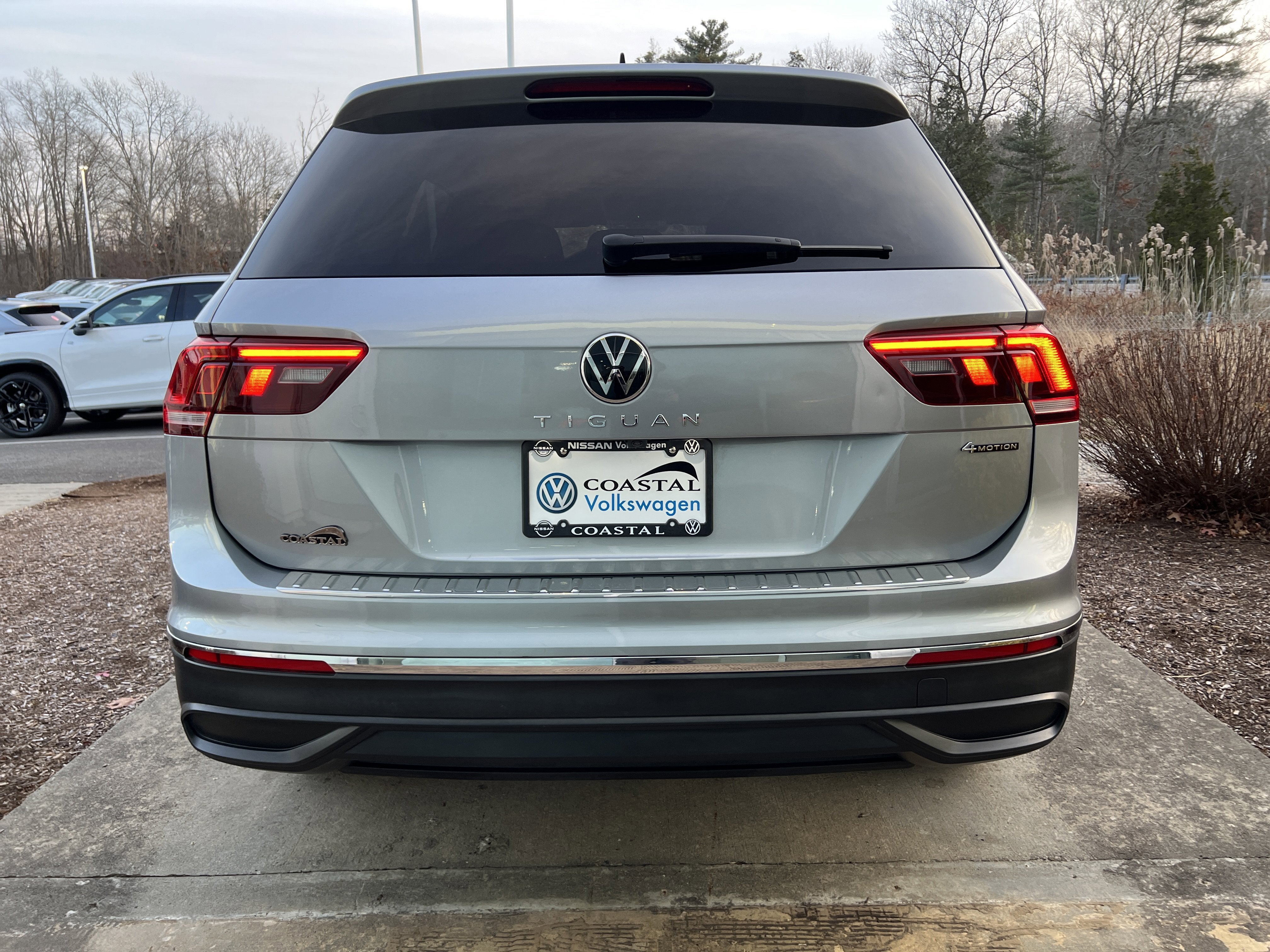 2022 Volkswagen Tiguan S