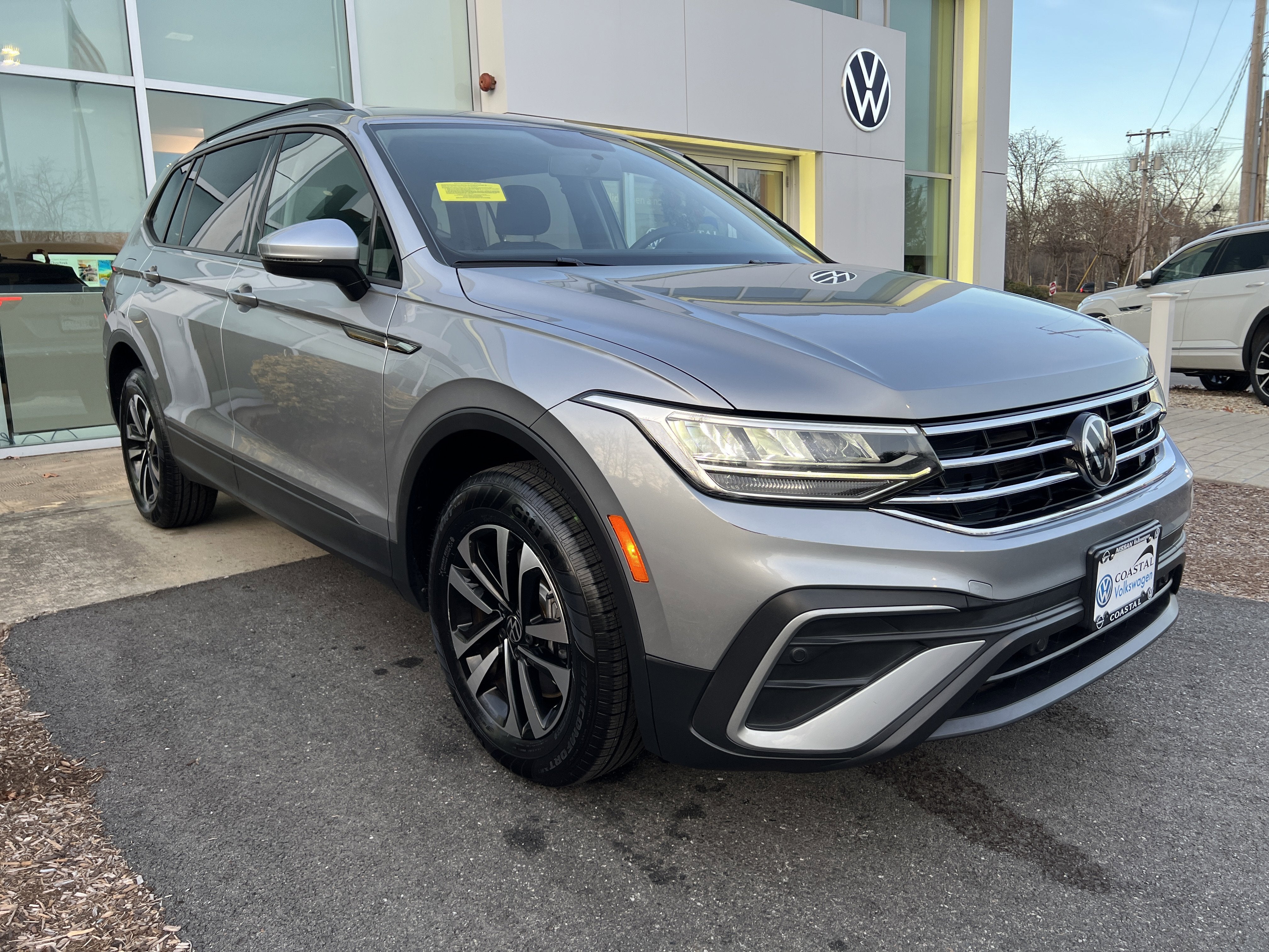 2022 Volkswagen Tiguan S