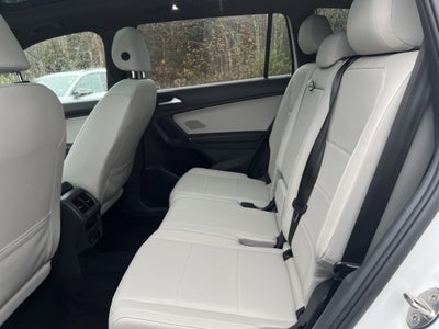 2020 Volkswagen Tiguan SE R-Line Black