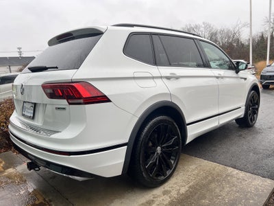 2020 Volkswagen Tiguan SE R-Line Black
