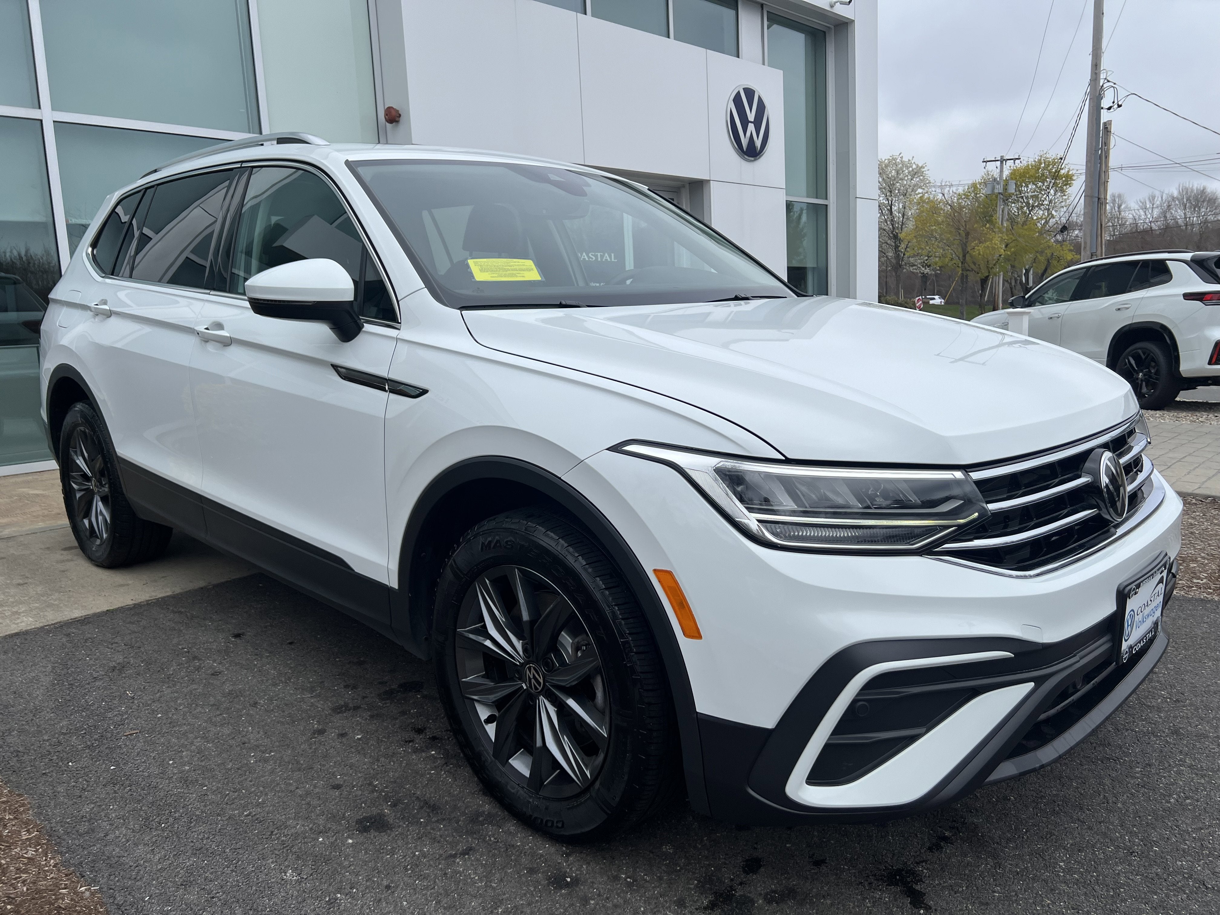 2022 Volkswagen Tiguan SE