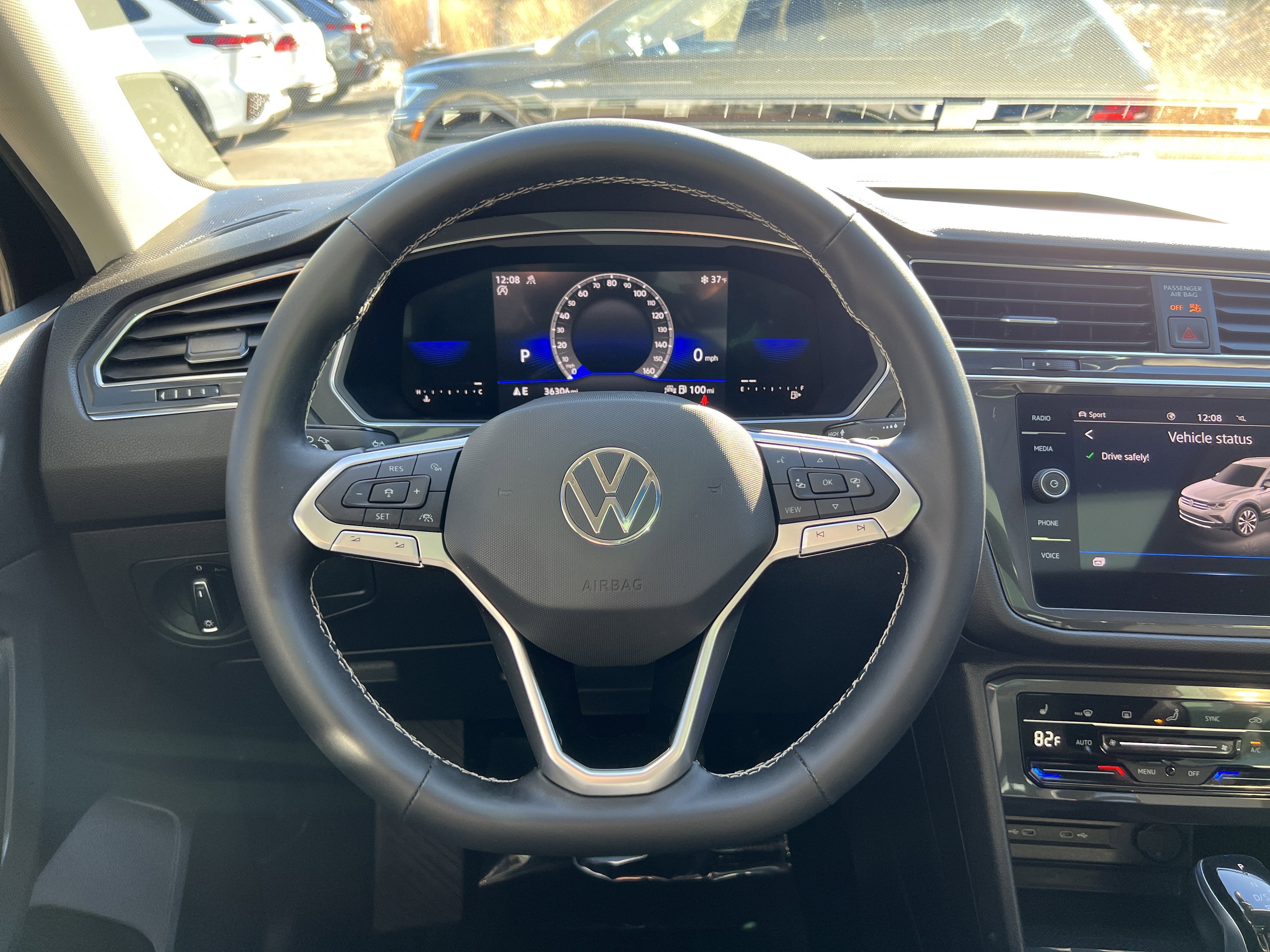 2022 Volkswagen Tiguan SE