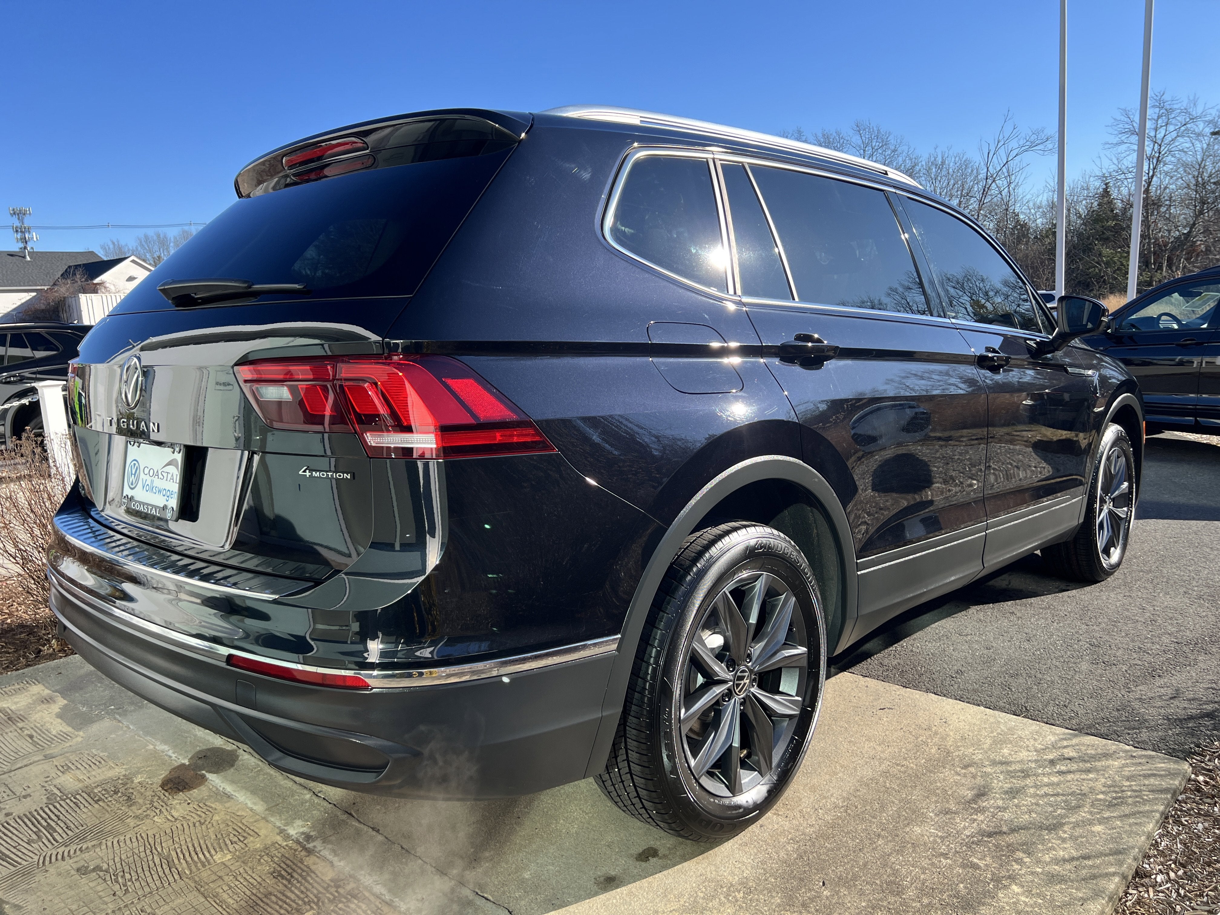 2022 Volkswagen Tiguan SE