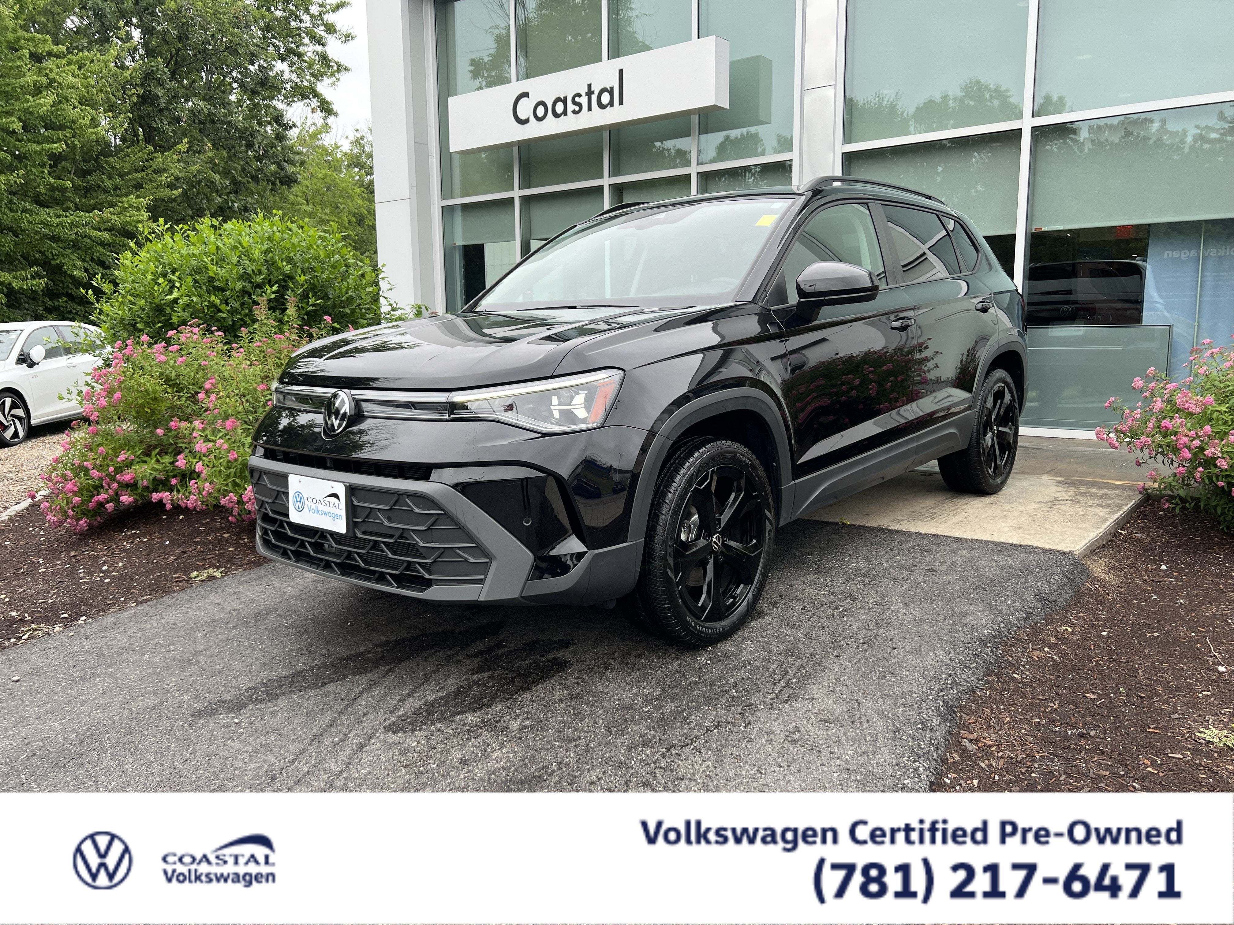 2025 Volkswagen Taos SE Black