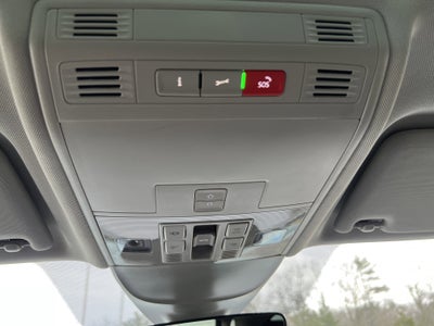 2025 Volkswagen Taos SE Black