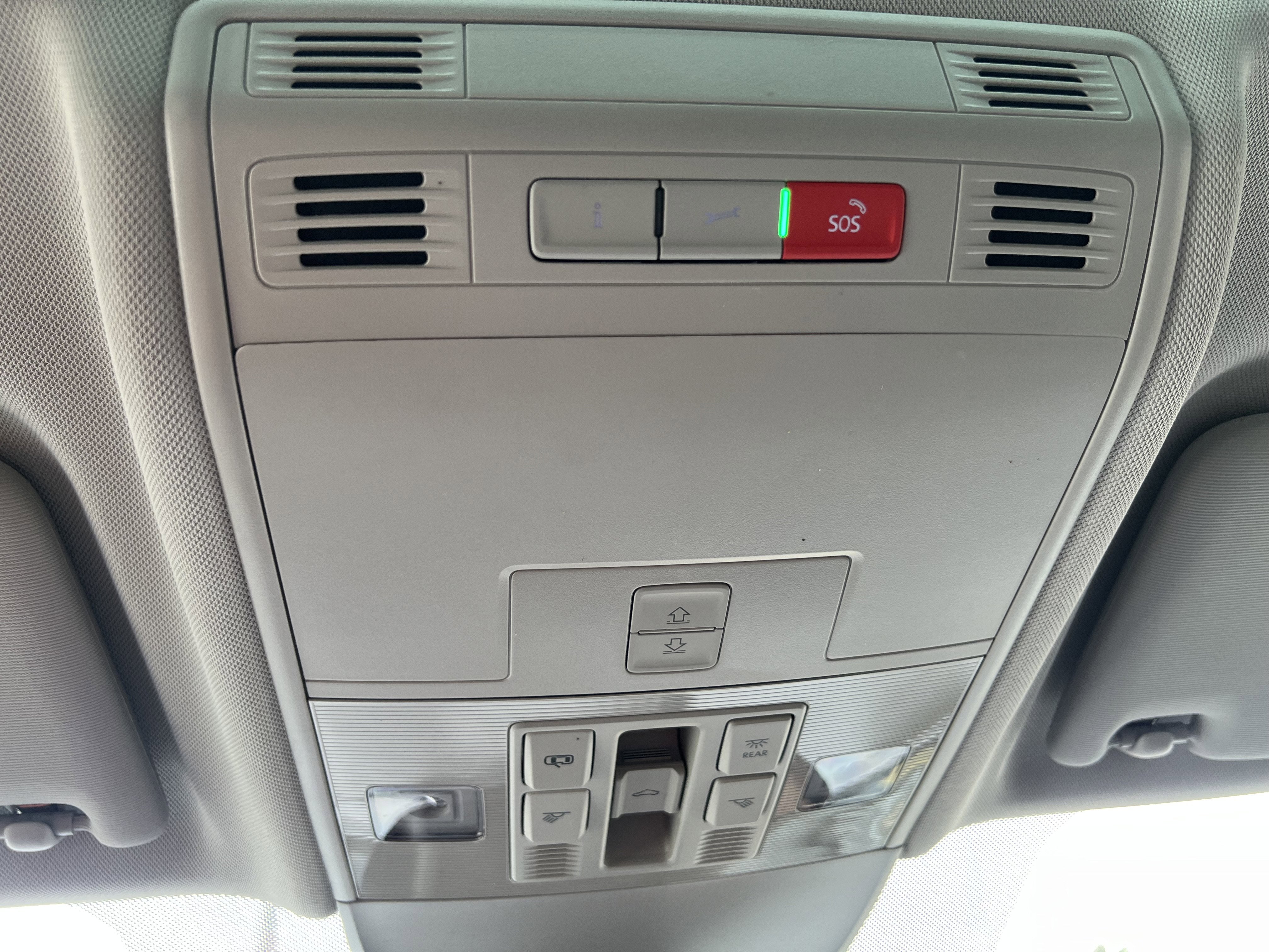 2023 Volkswagen Taos SEL