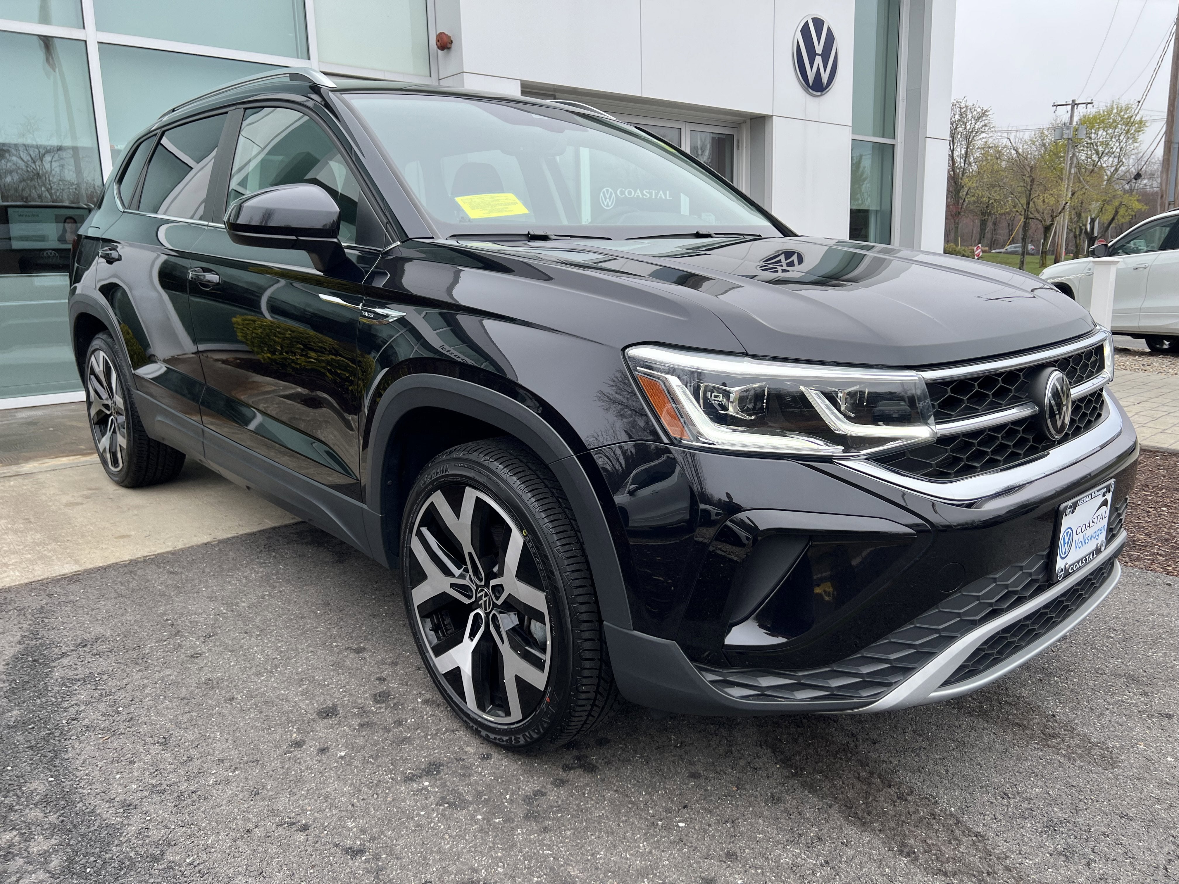 2023 Volkswagen Taos SEL