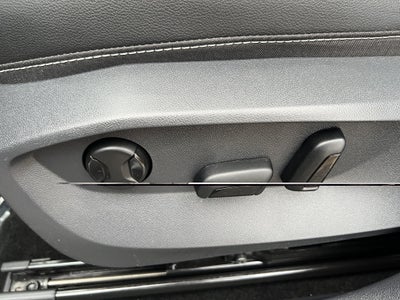 2023 Volkswagen Taos SEL