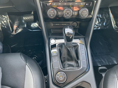 2023 Volkswagen Taos SEL