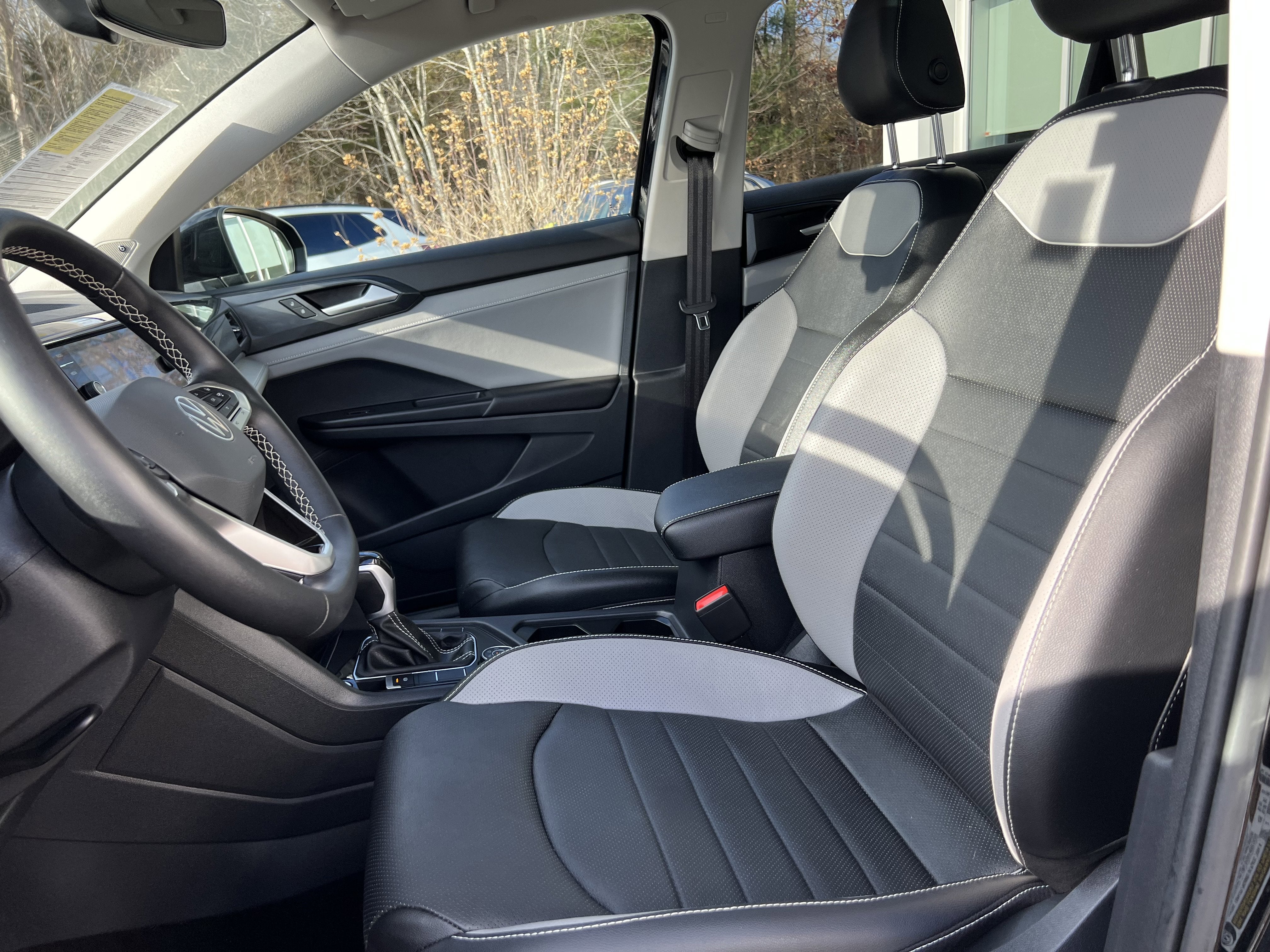 2023 Volkswagen Taos SEL