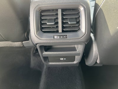 2023 Volkswagen Taos SEL