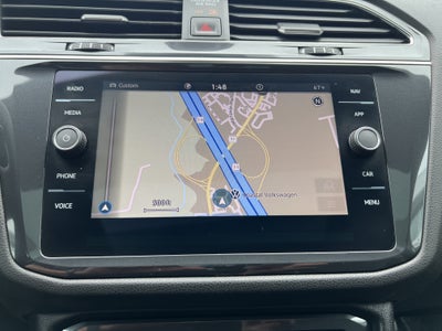 2023 Volkswagen Tiguan SEL R-Line
