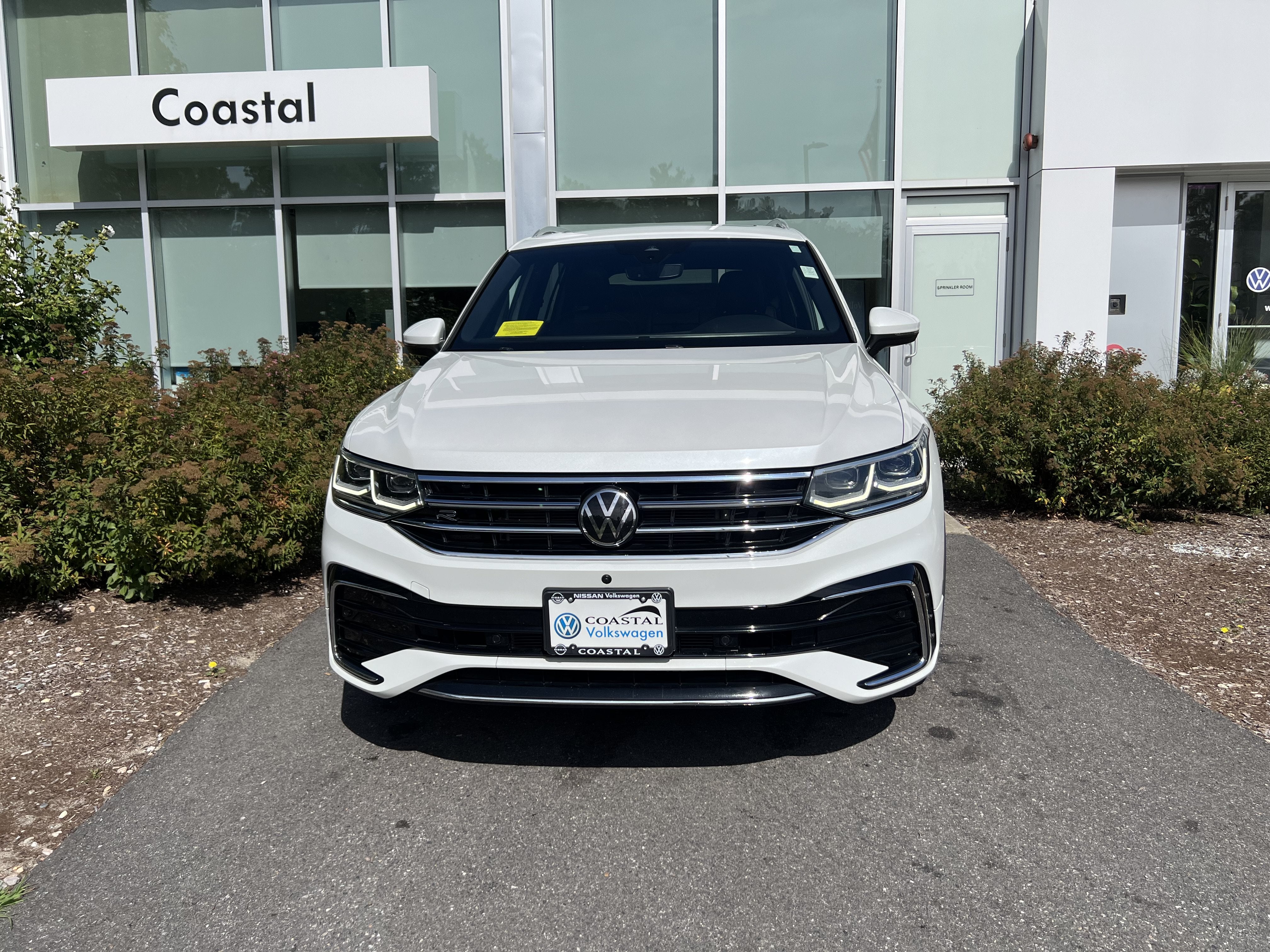 2023 Volkswagen Tiguan SEL R-Line