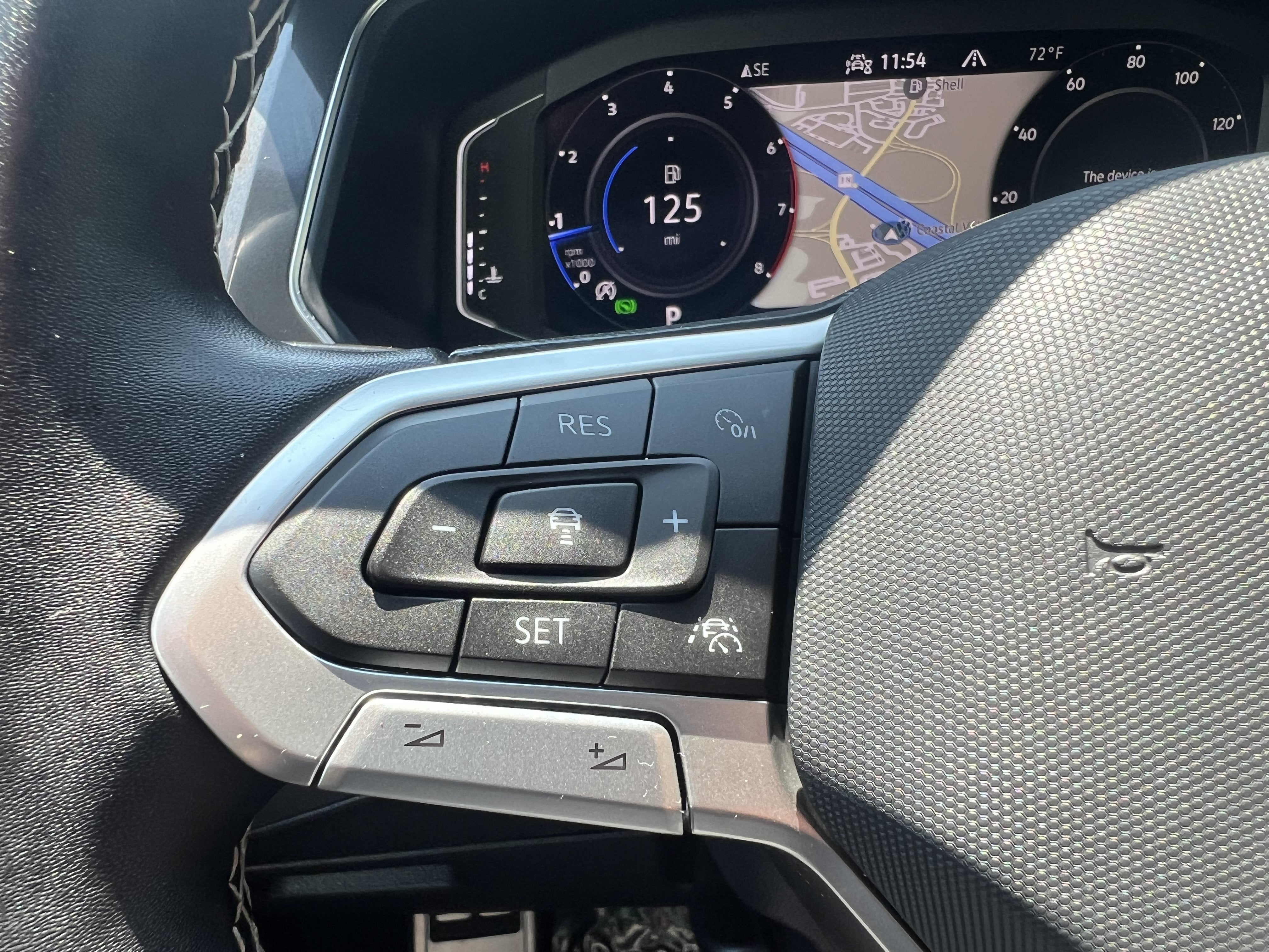 2023 Volkswagen Tiguan SEL R-Line