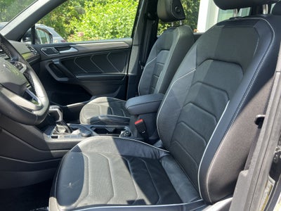 2023 Volkswagen Tiguan SEL R-Line