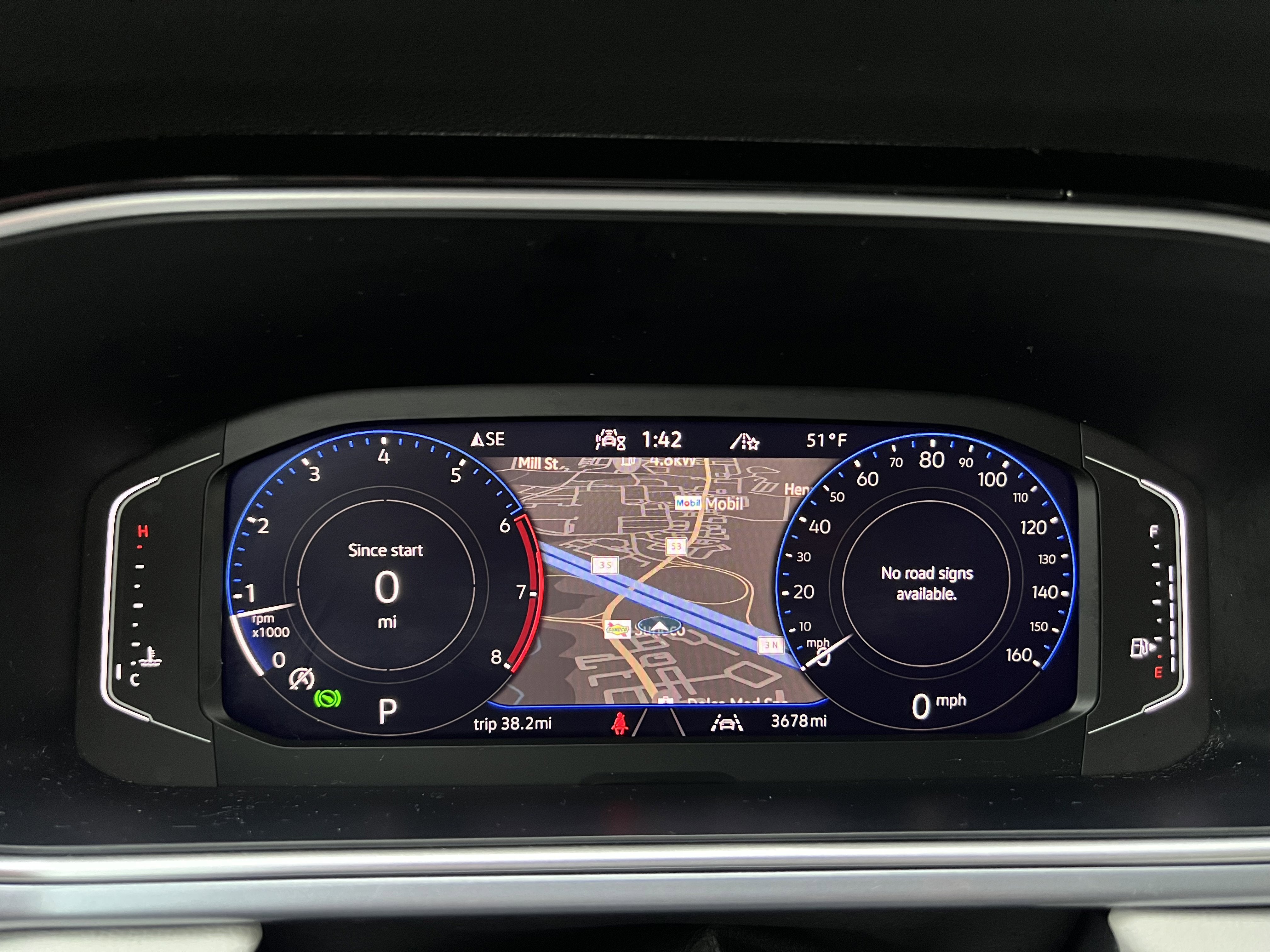 2025 Volkswagen Taos SEL w/black wheel package