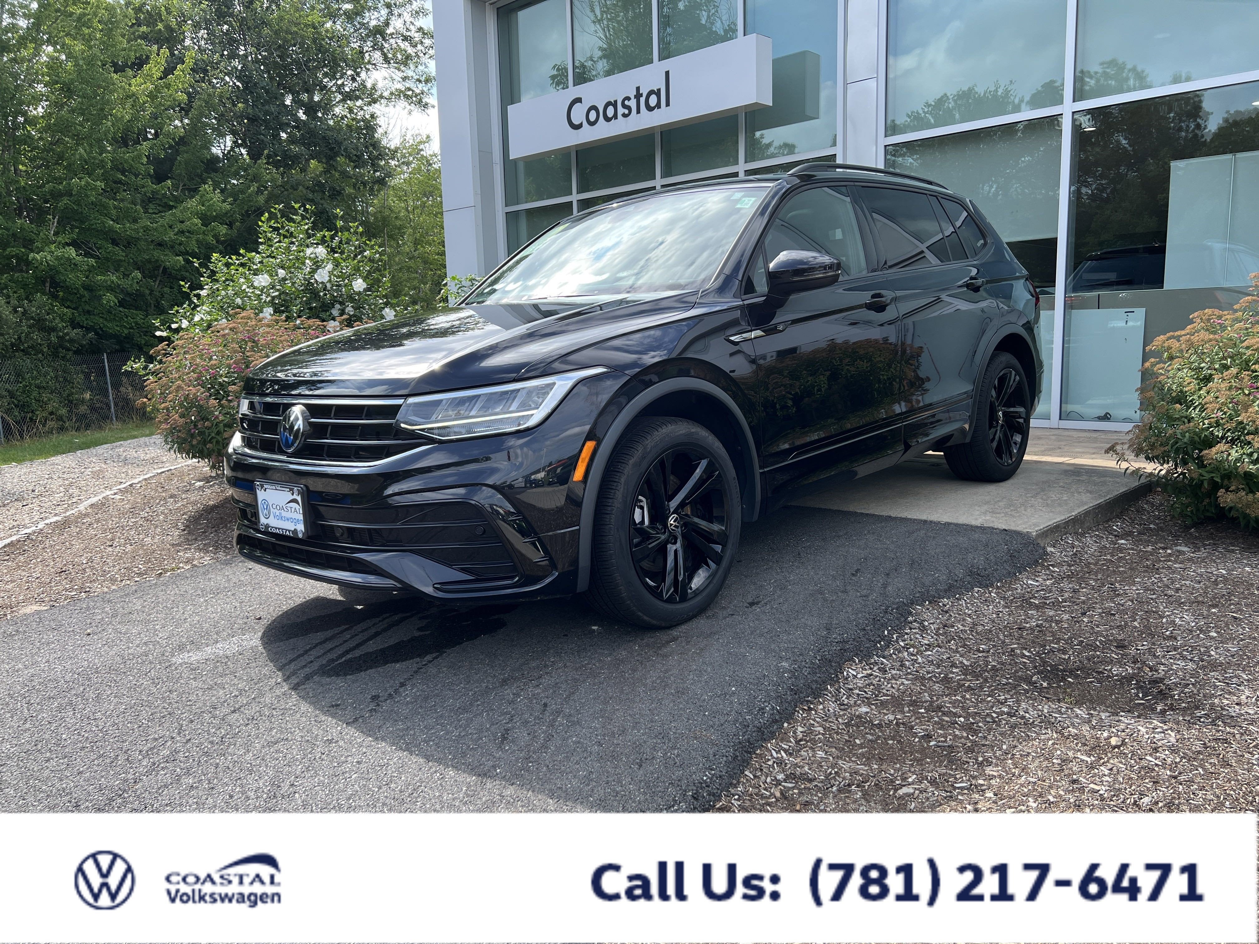 2024 Volkswagen Tiguan SE R-Line Black