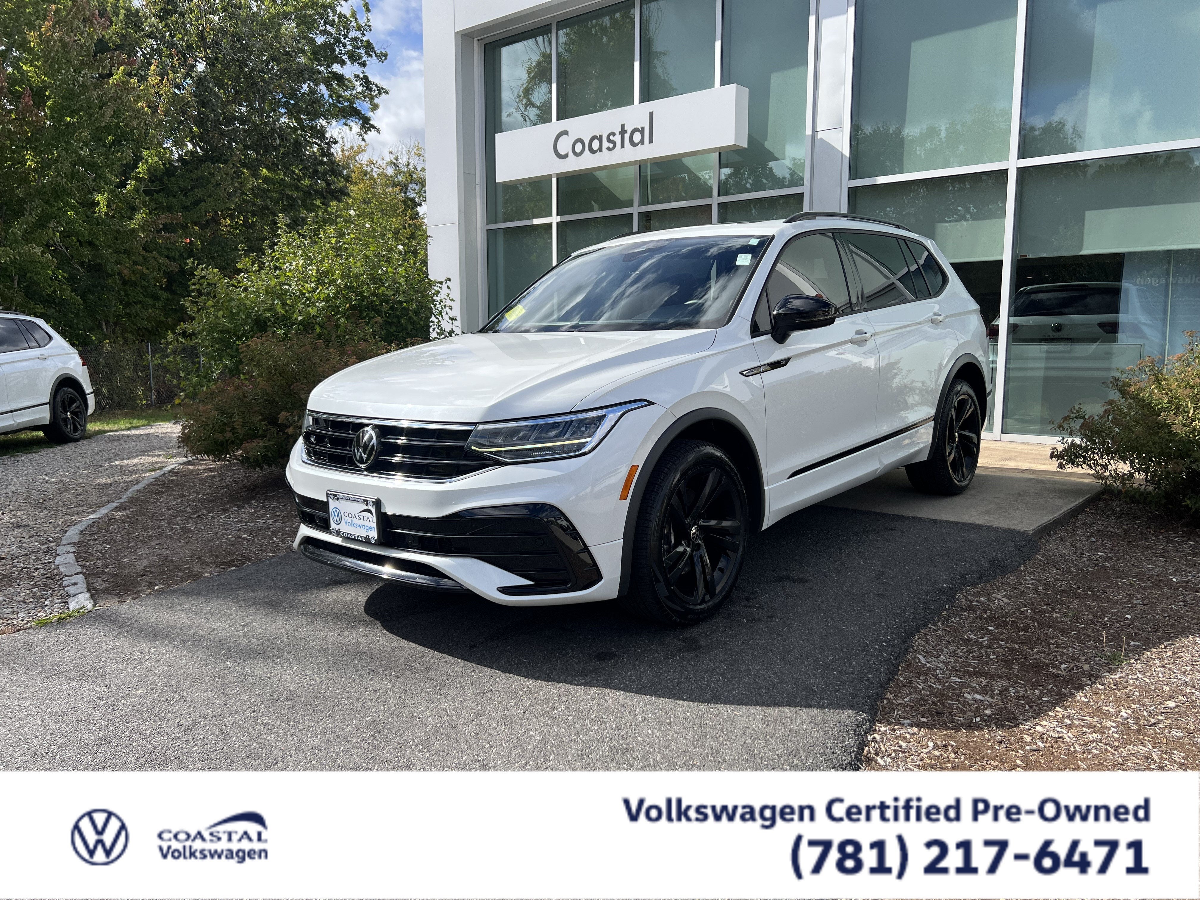 2023 Volkswagen Tiguan SE R-LINE BLACK