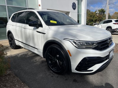 2023 Volkswagen Tiguan SE R-Line Black