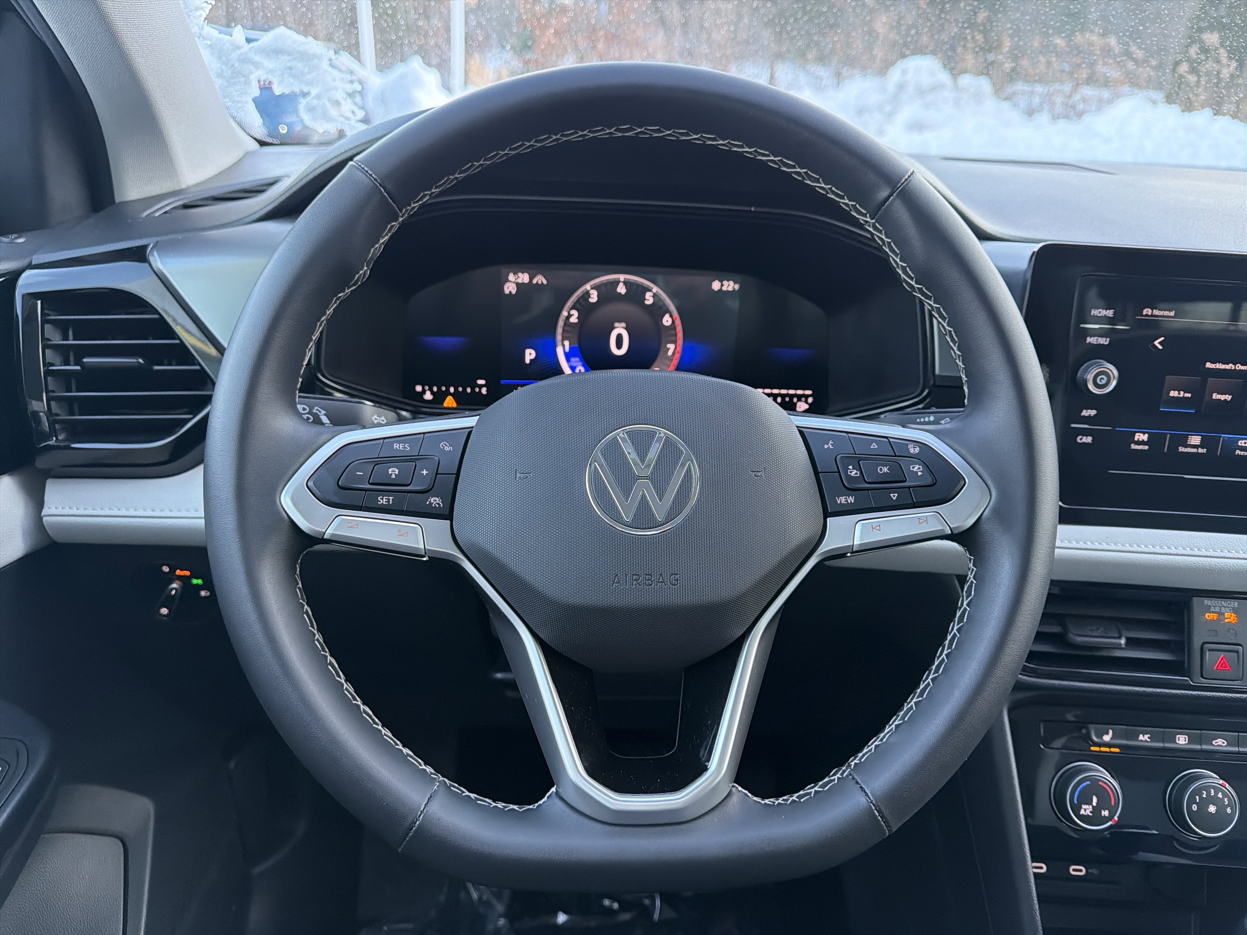 2025 Volkswagen Taos S