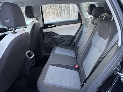 2025 Volkswagen Taos S