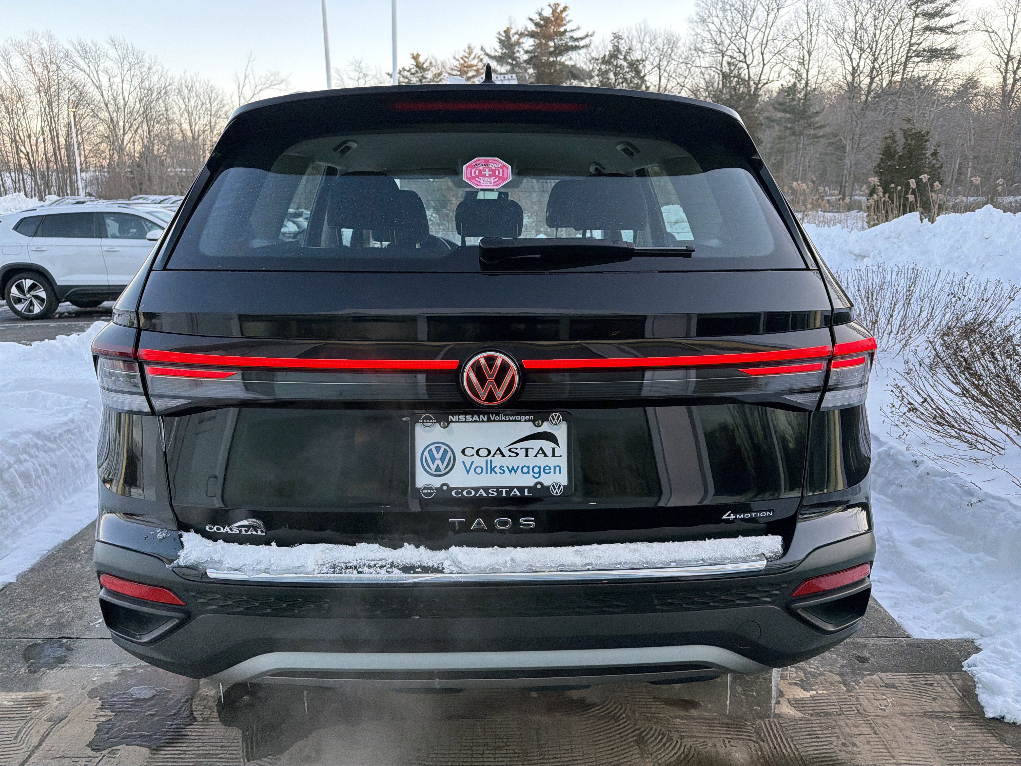 2025 Volkswagen Taos S