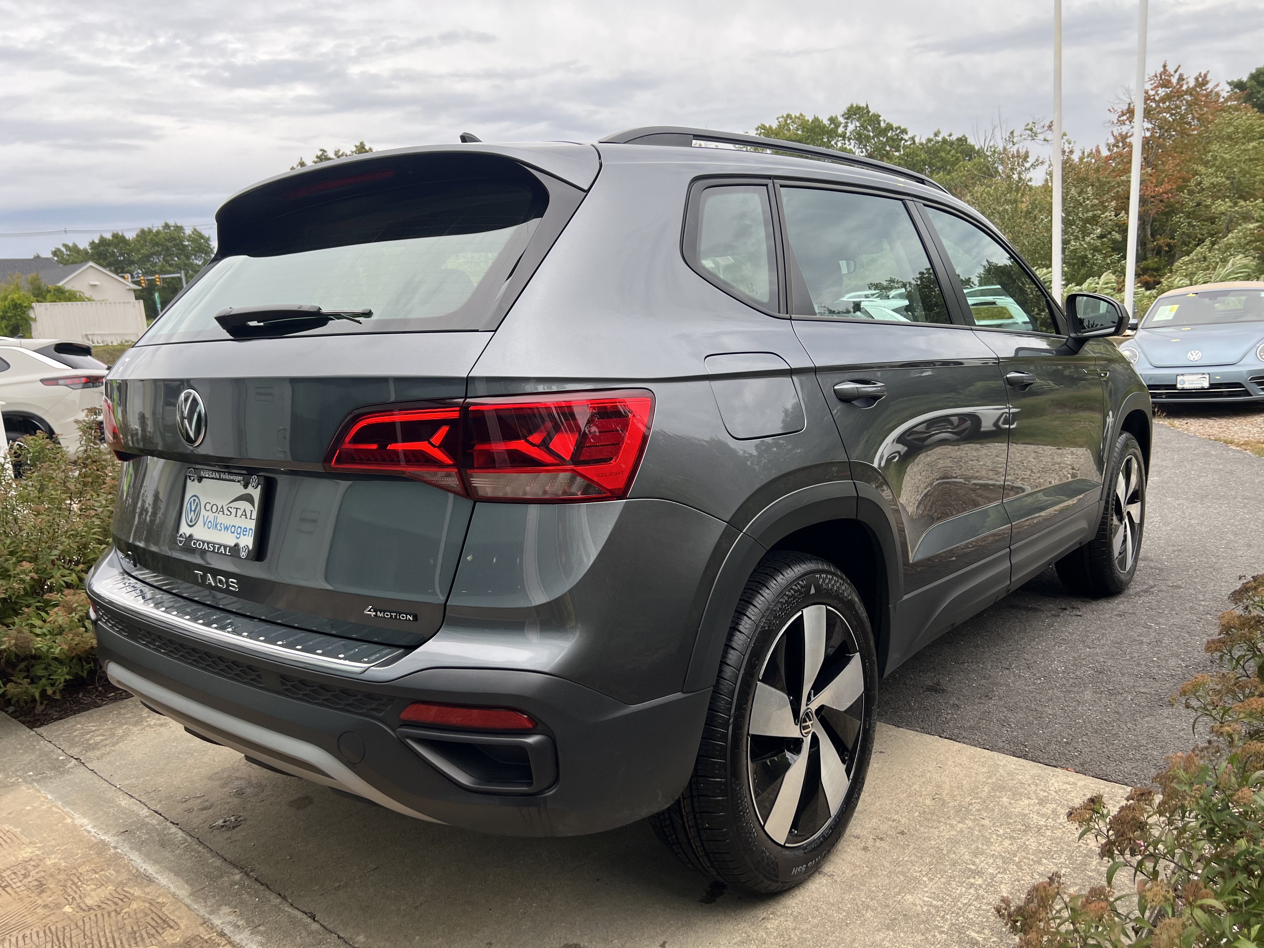 2024 Volkswagen Taos S