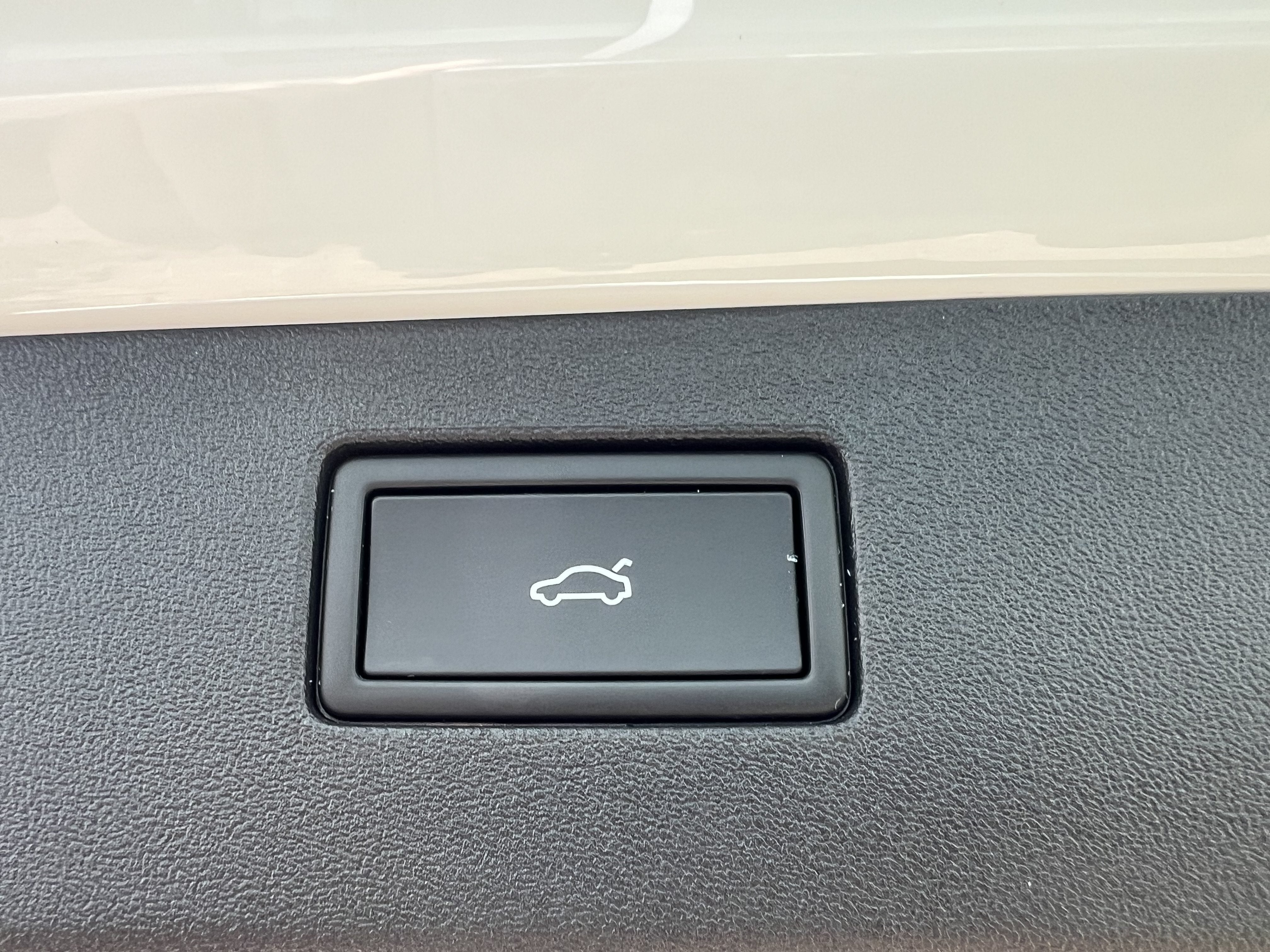 2025 Volkswagen Tiguan SE