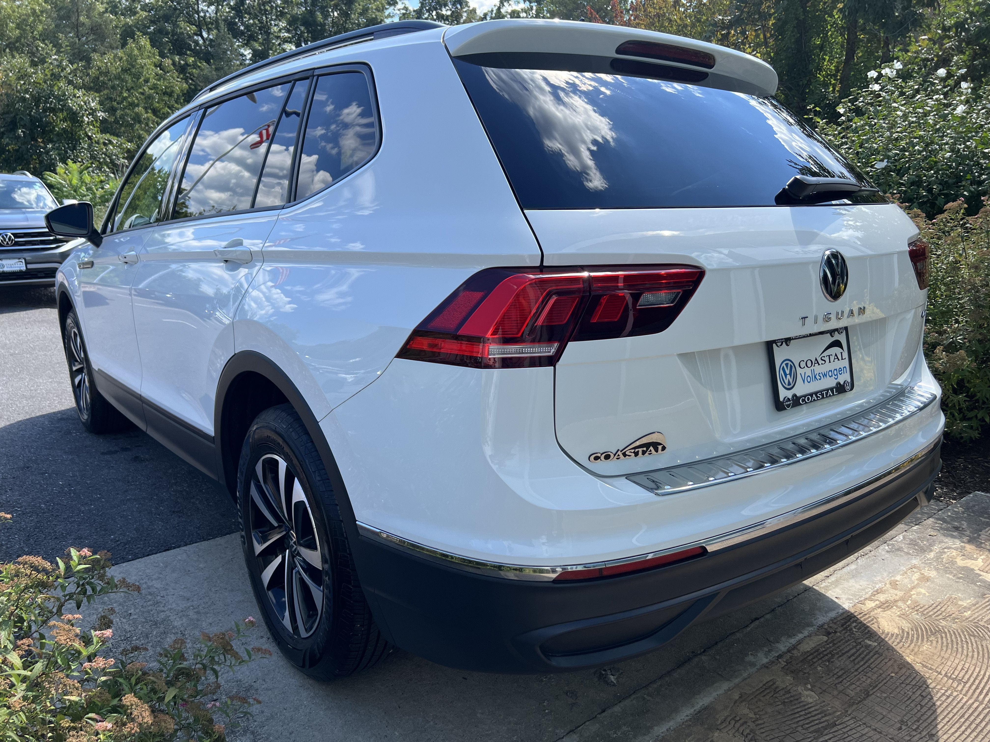 2024 Volkswagen Tiguan S