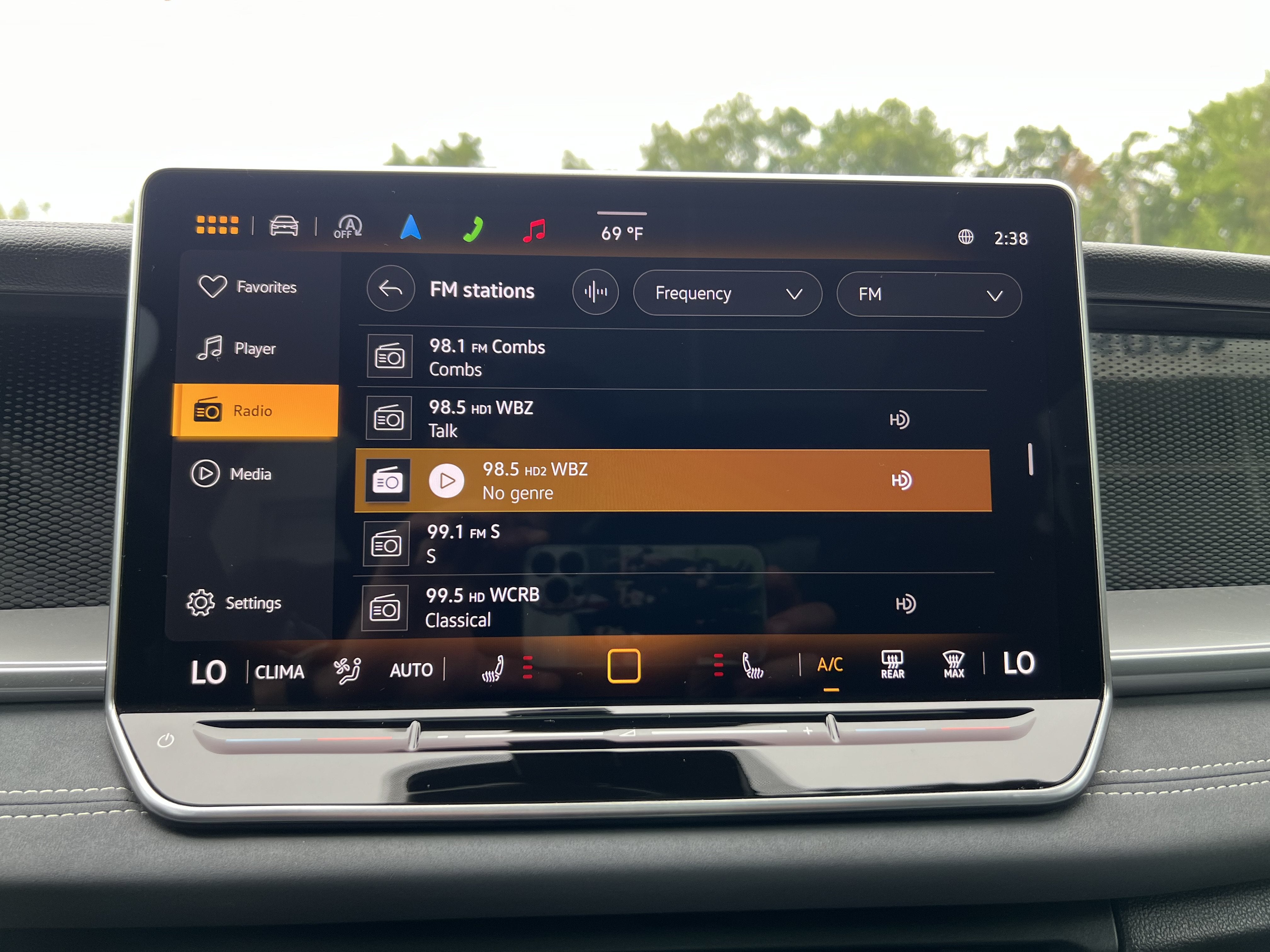 2025 Volkswagen Tiguan SE R-Line Black