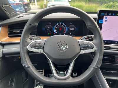 2025 Volkswagen Tiguan SEL R-Line