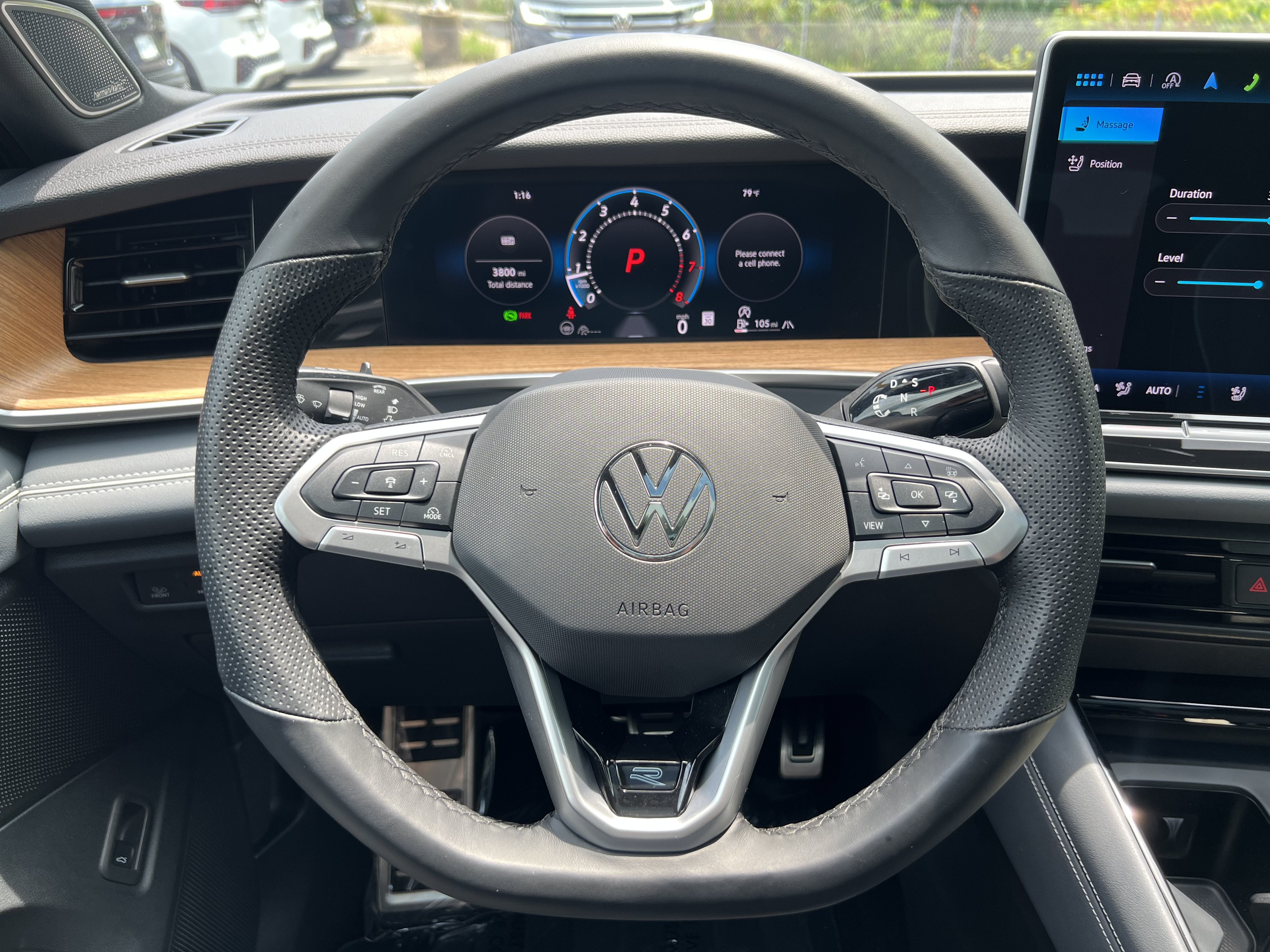 2025 Volkswagen Tiguan SEL R-Line