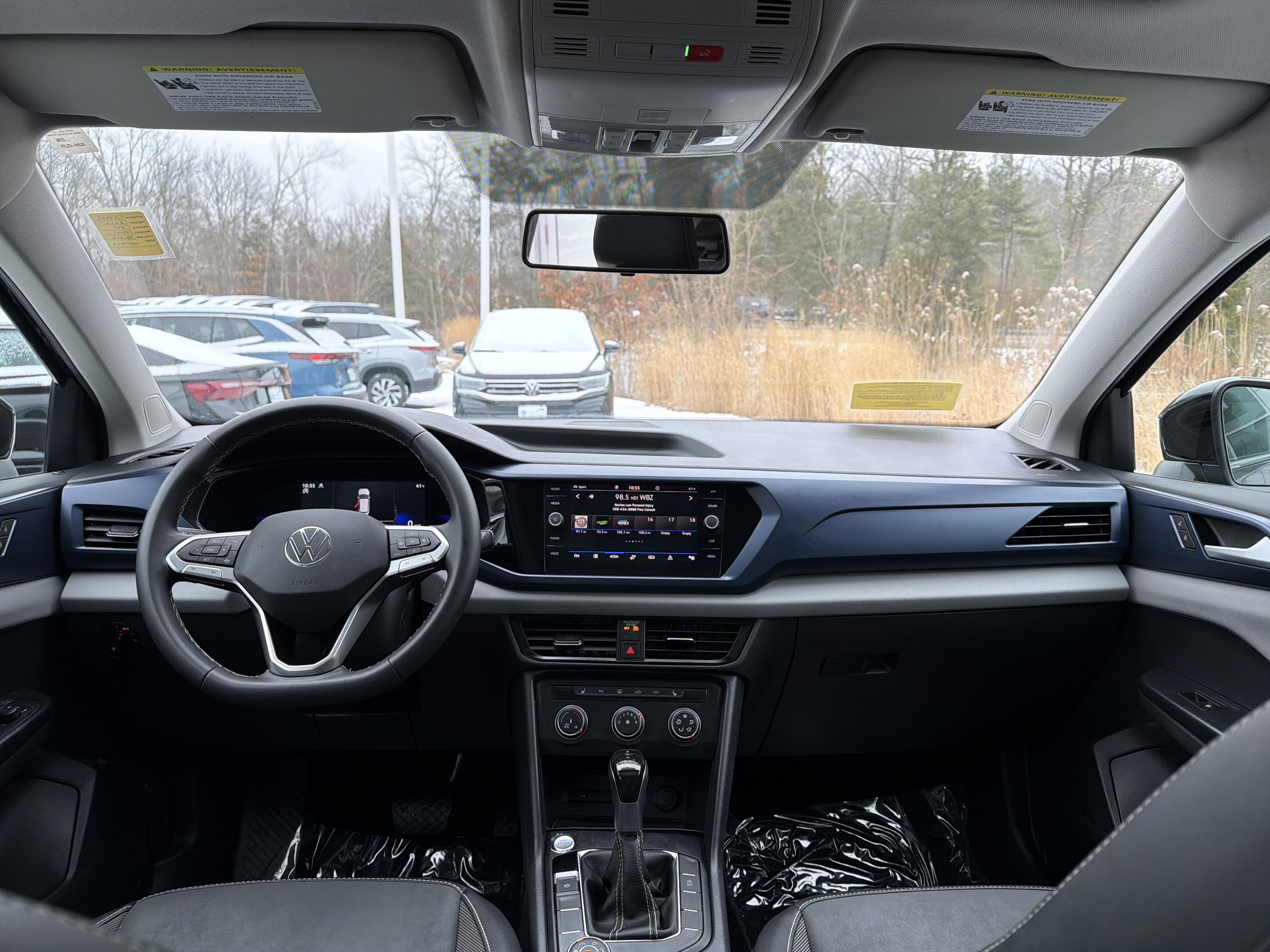 2022 Volkswagen Taos SE