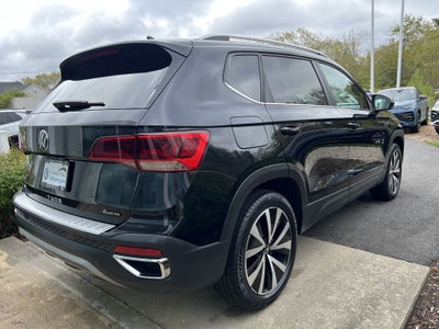 2022 Volkswagen Taos SE