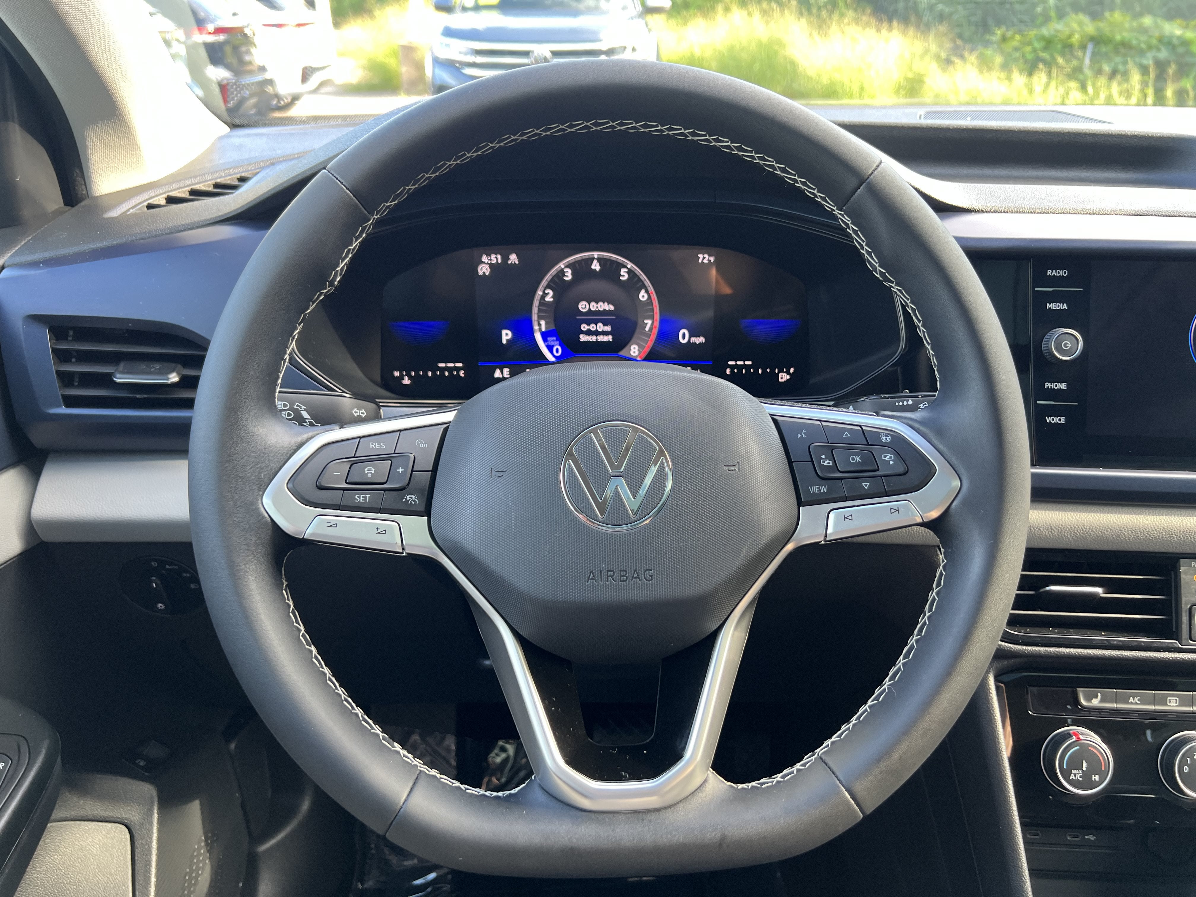 2023 Volkswagen Taos SE