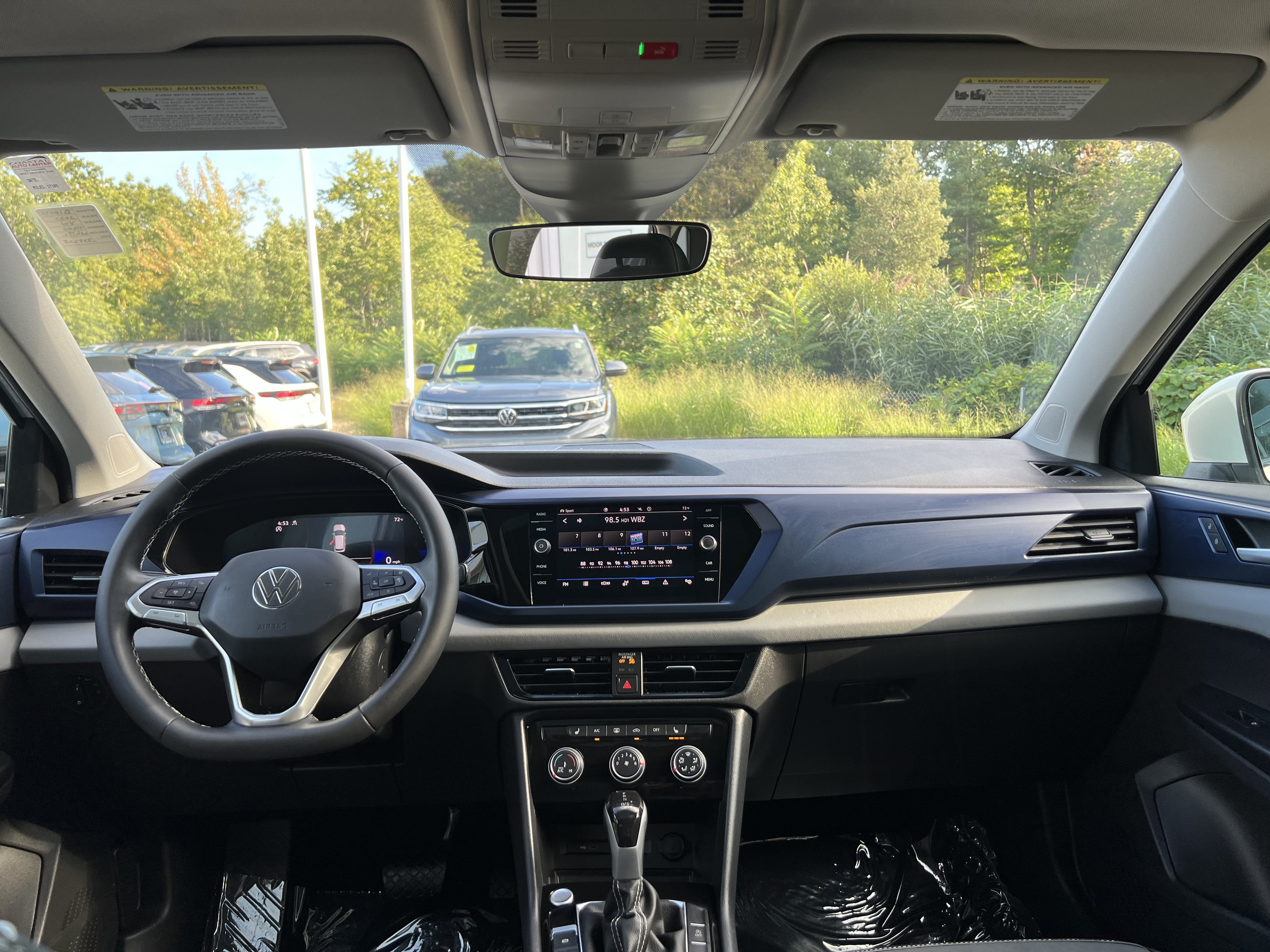 2023 Volkswagen Taos SE