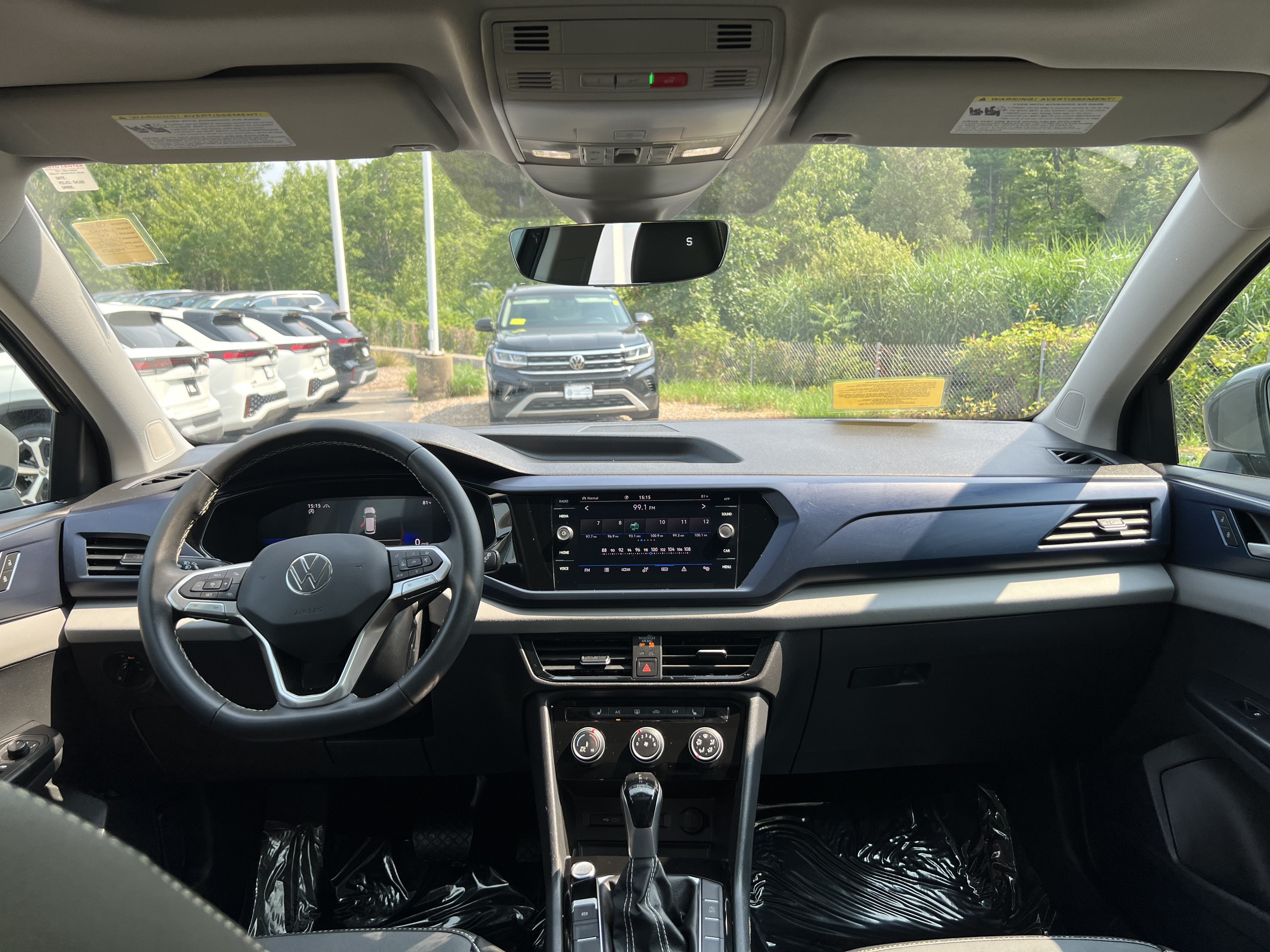 2023 Volkswagen Taos SE