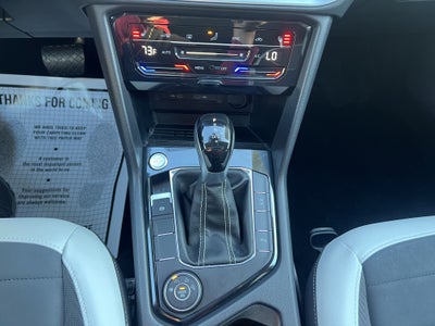 2026 Volkswagen Taos SE w/panoramic sunroof