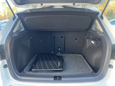 2026 Volkswagen Taos SE w/panoramic sunroof