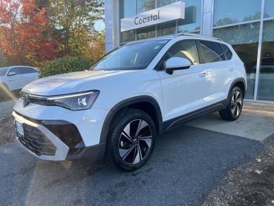 2026 Volkswagen Taos SE w/panoramic sunroof