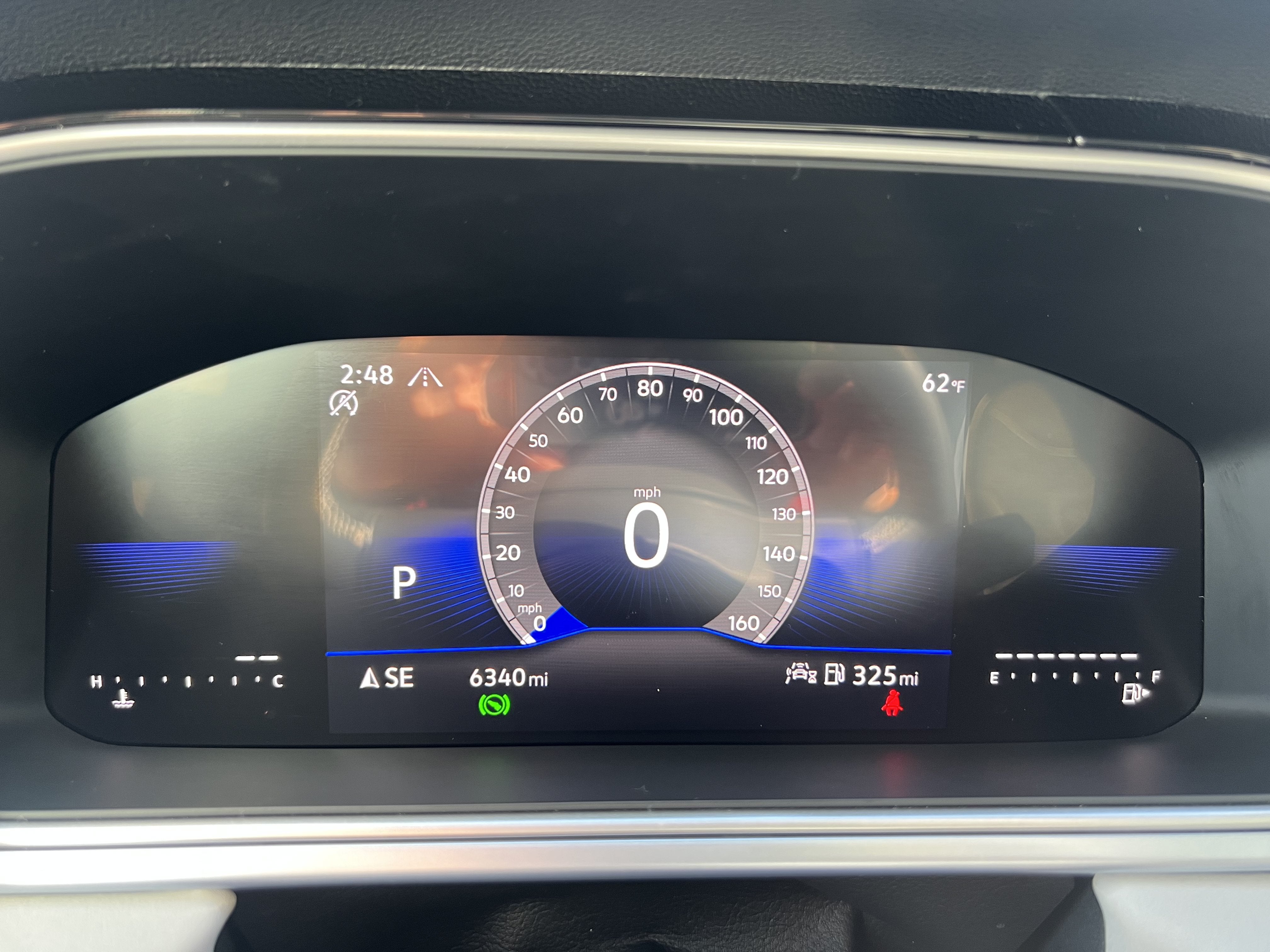 2026 Volkswagen Taos SE w/panoramic sunroof