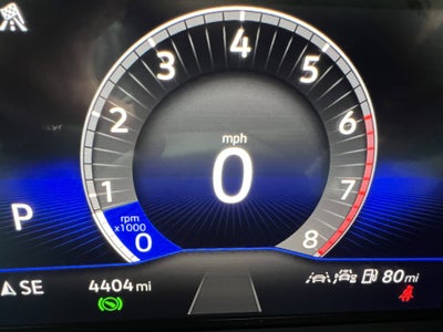 2025 Volkswagen Taos SE w/panoramic sunroof