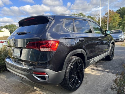 2024 Volkswagen Taos SE