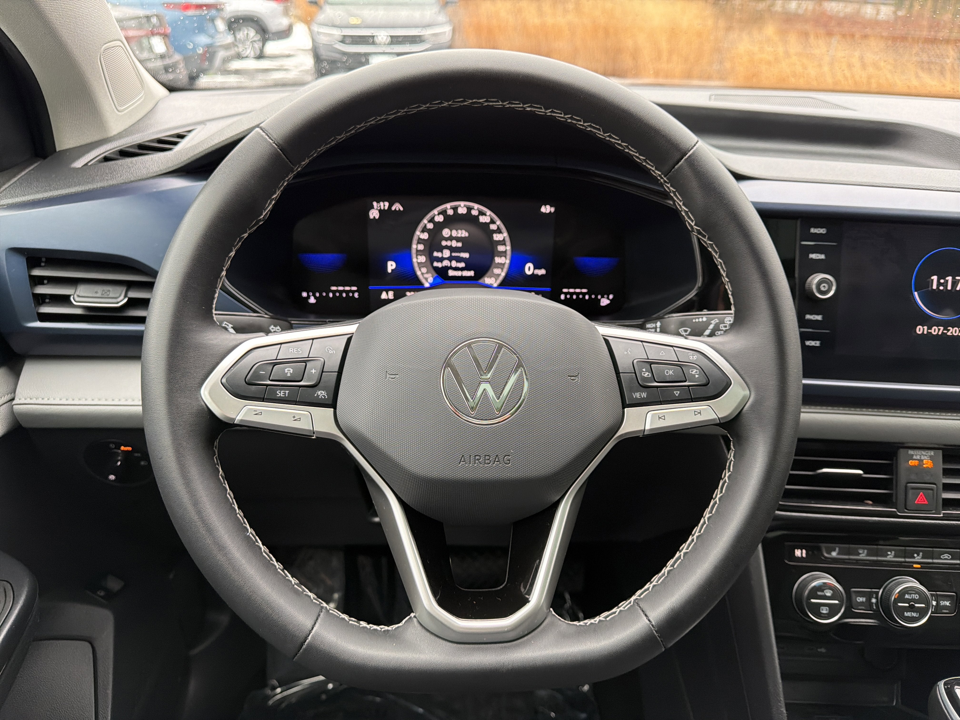 2024 Volkswagen Taos SE