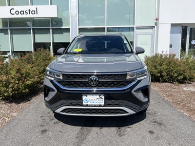 2023 Volkswagen Taos SE w/panoramic sunroof